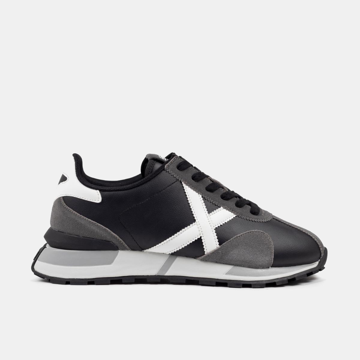Zapatillas casual de Hombre SAPPORO 196 MUNICH Negro · El Corte Inglés