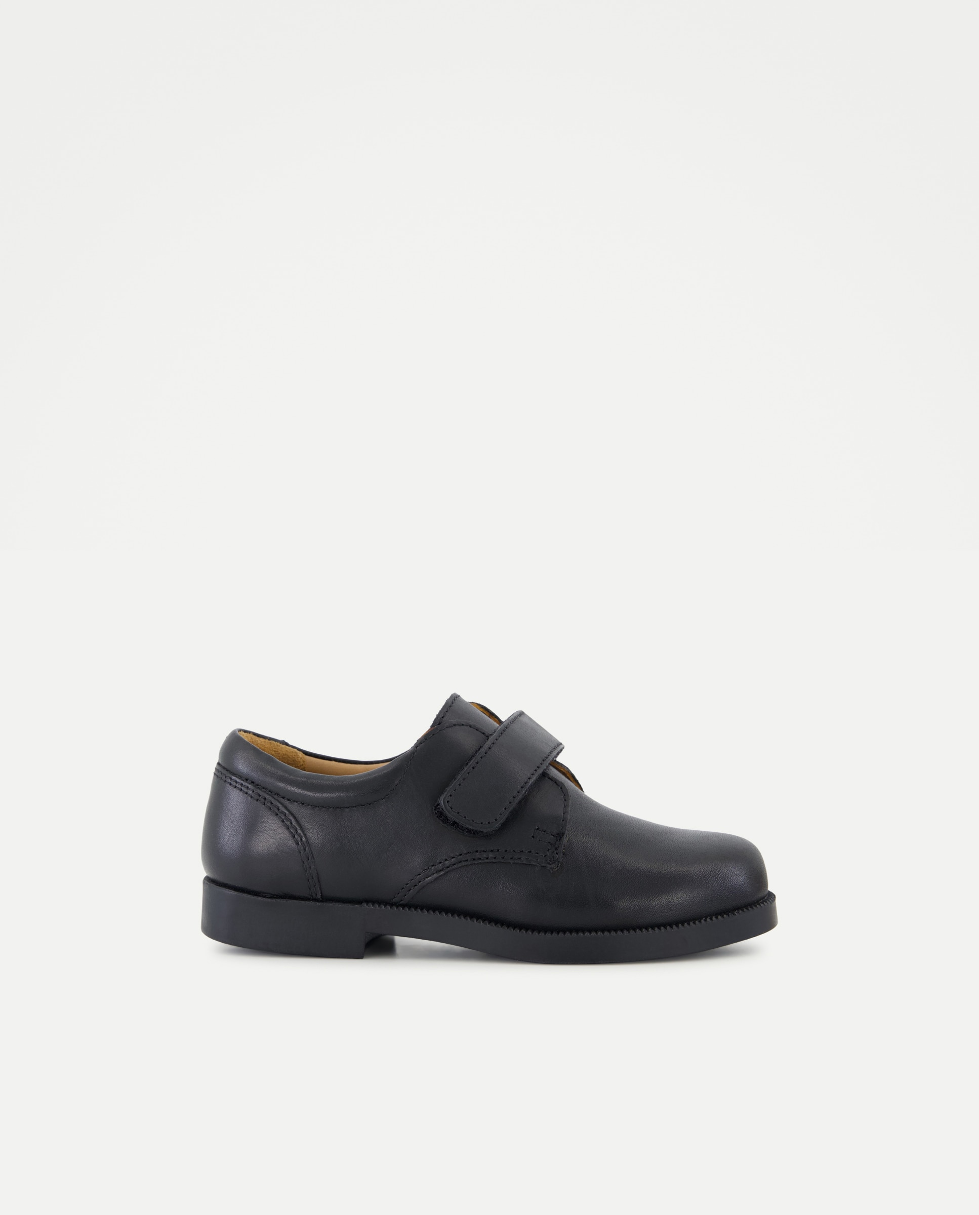 Imagen 0 de Zapato de colegio de piel con velcro