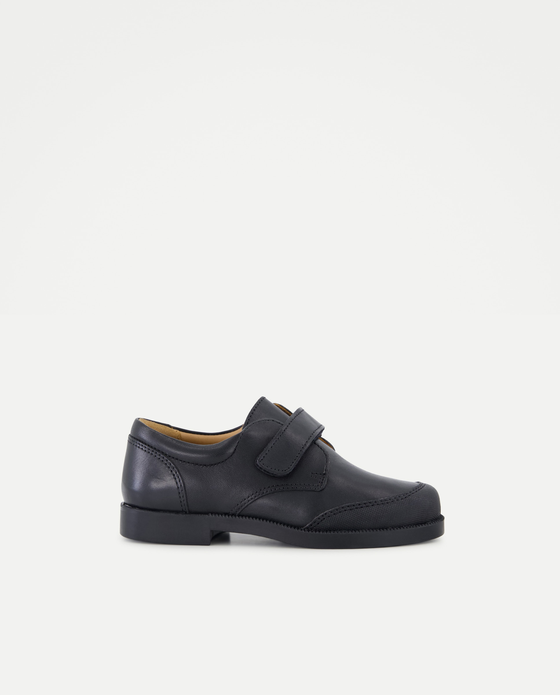Imagen 0 de Zapato de colegio de piel con velcro y refuerzo