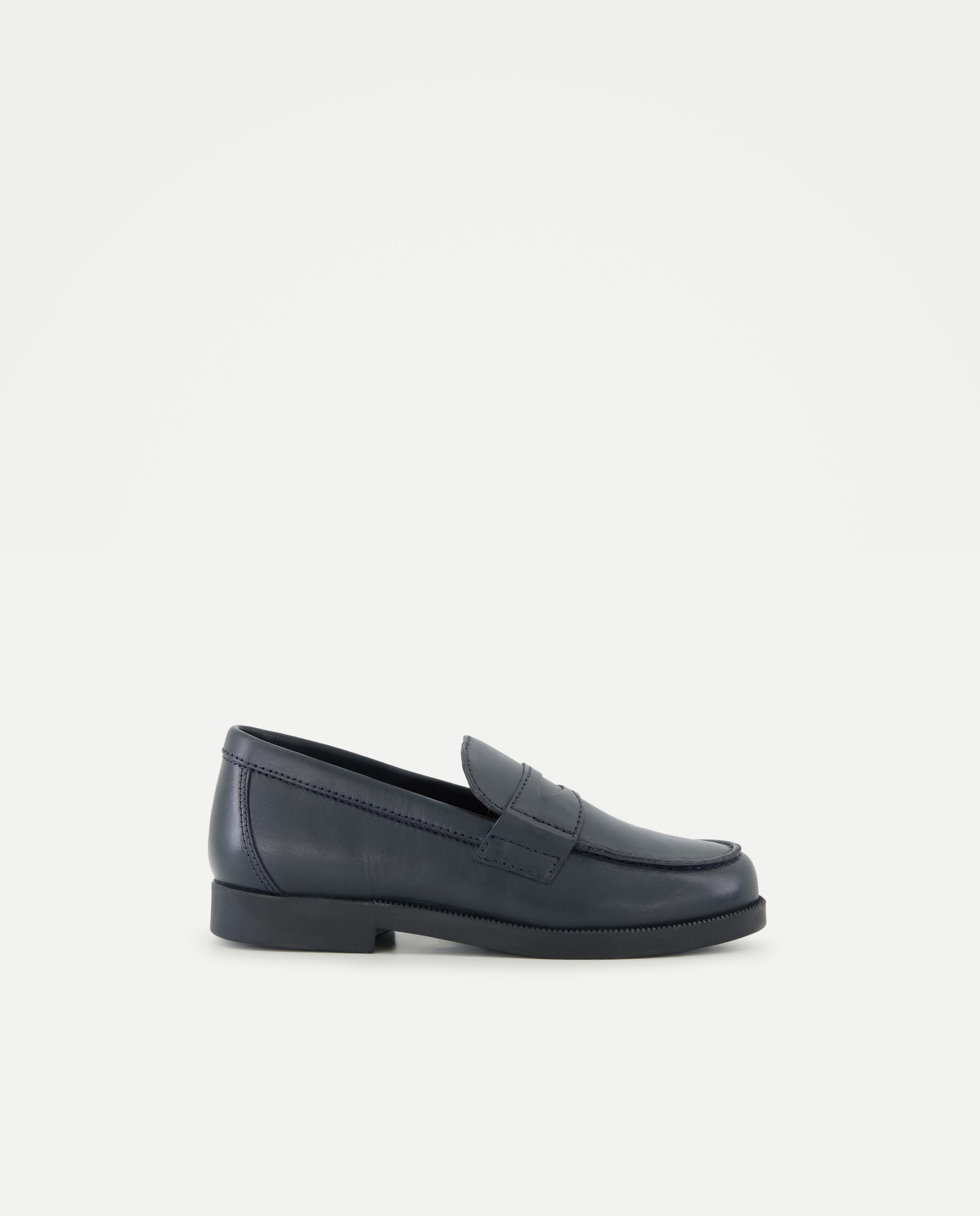 Imagen 0 de Mocasín de piel con antifaz