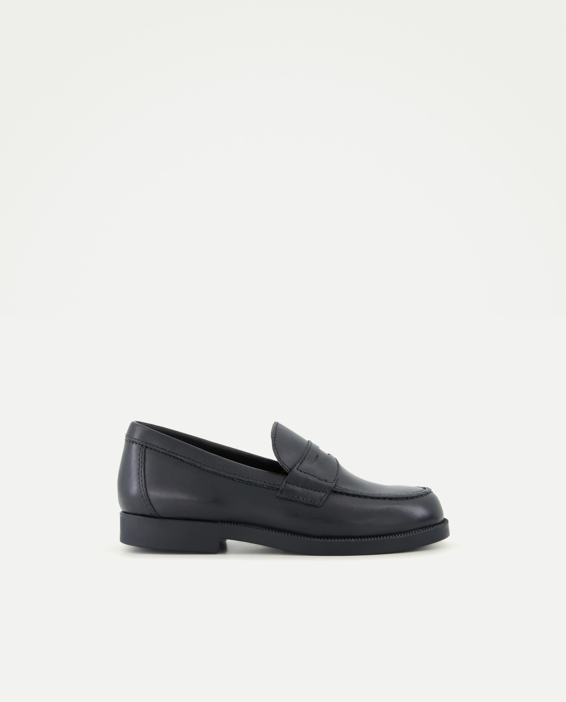 Imagen 0 de Mocasín de piel con antifaz