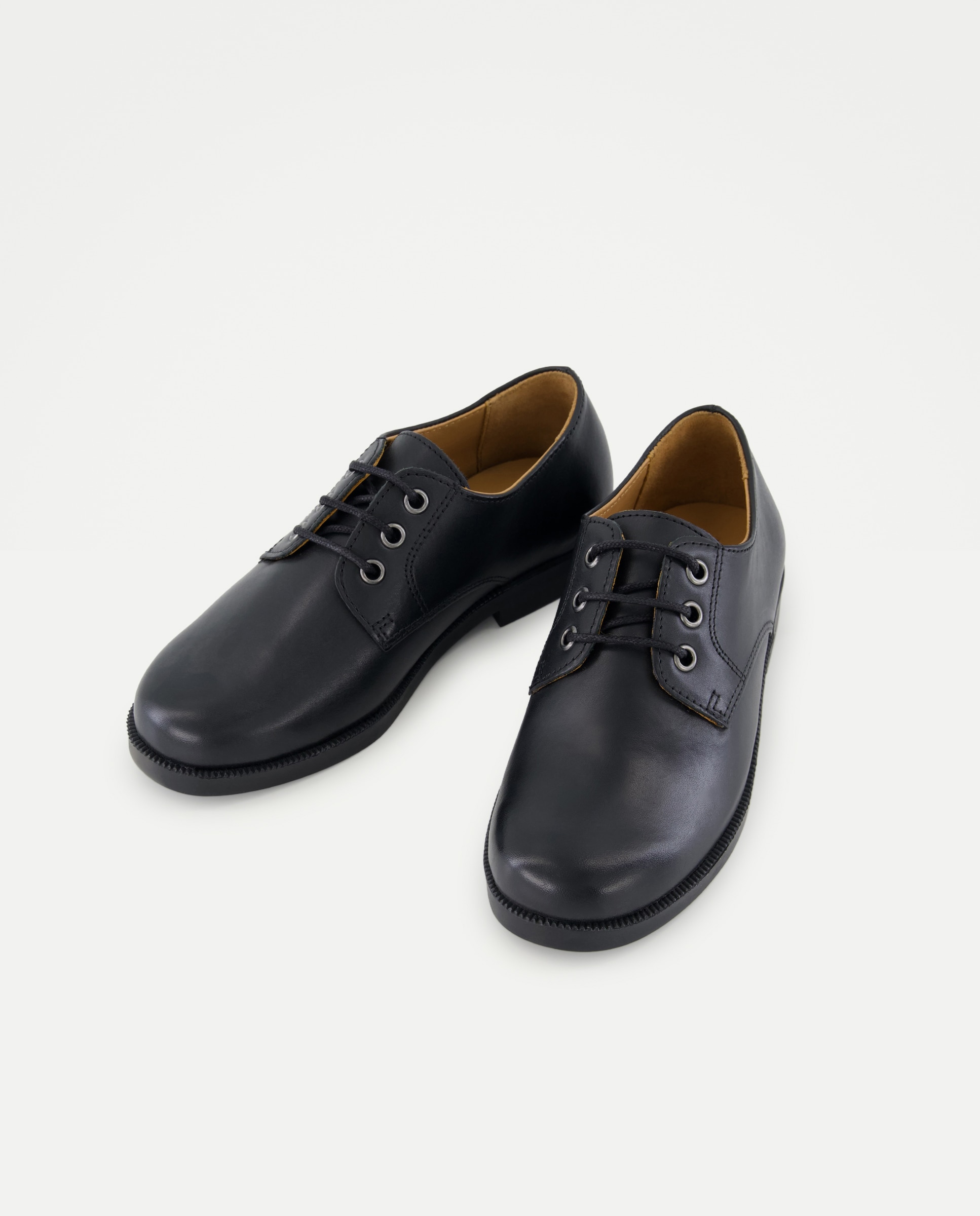 Zapato de piel con cordones Negro-2