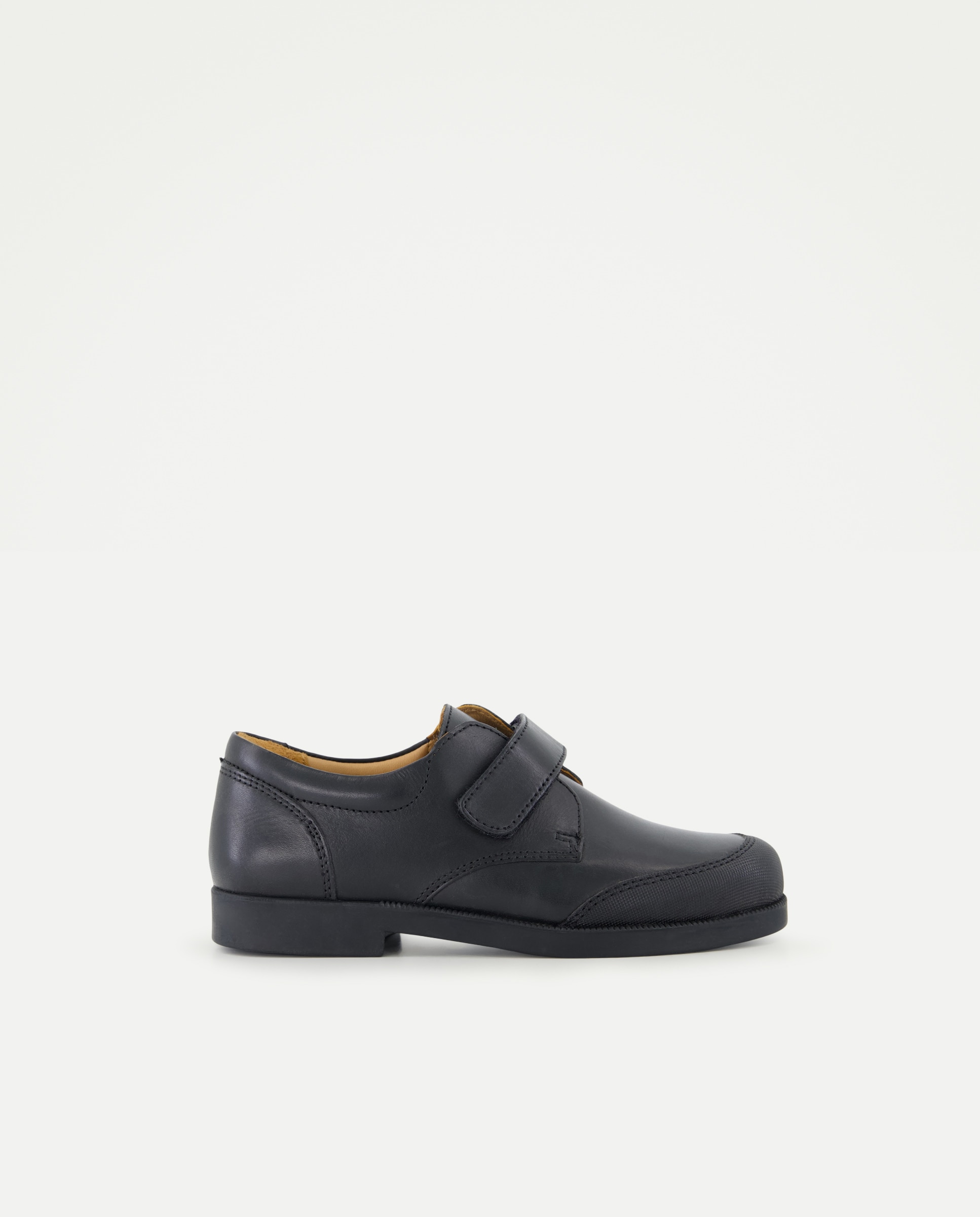 Imagen 0 de Zapato de colegio de piel con velcro y refuerzo