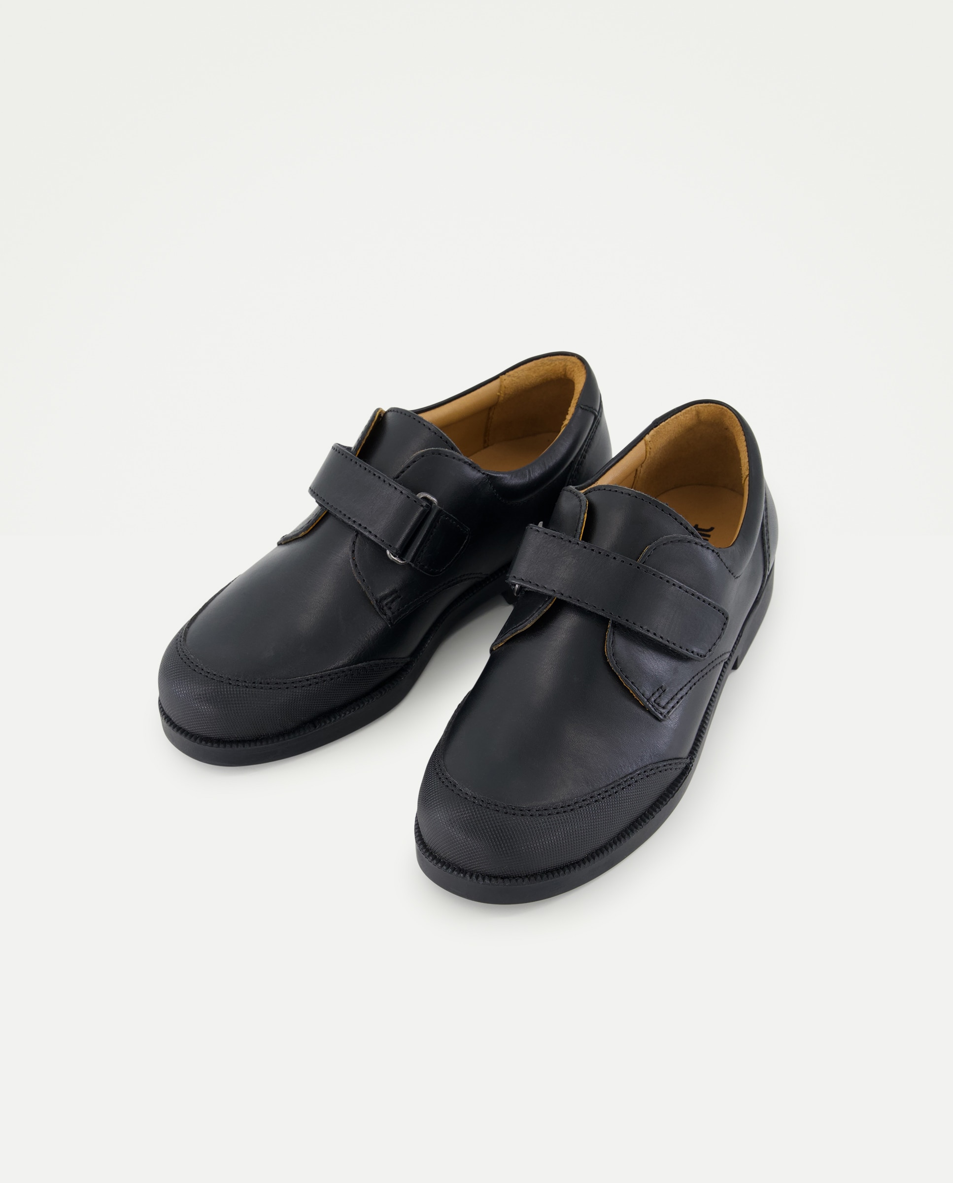 Zapato de colegio de piel con velcro y refuerzo Negro-2