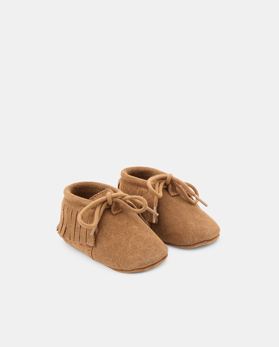 Bota recién nacido de piel con flecos 730 Camel-2