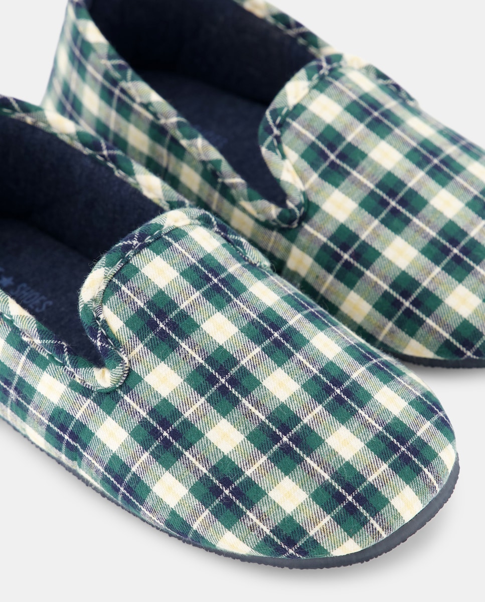 Zapatilla infantil de cuadros navidad 500 VERDE-5