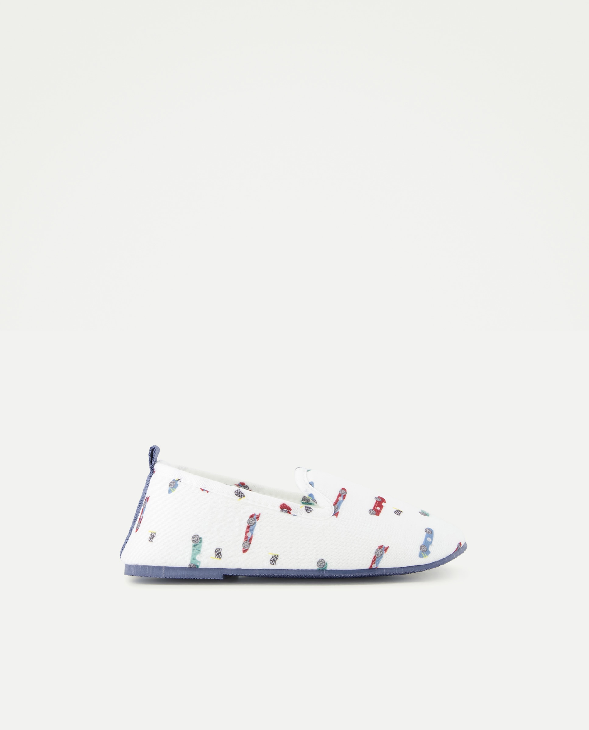 Imagen 0 de Zapatilla infantil estampada