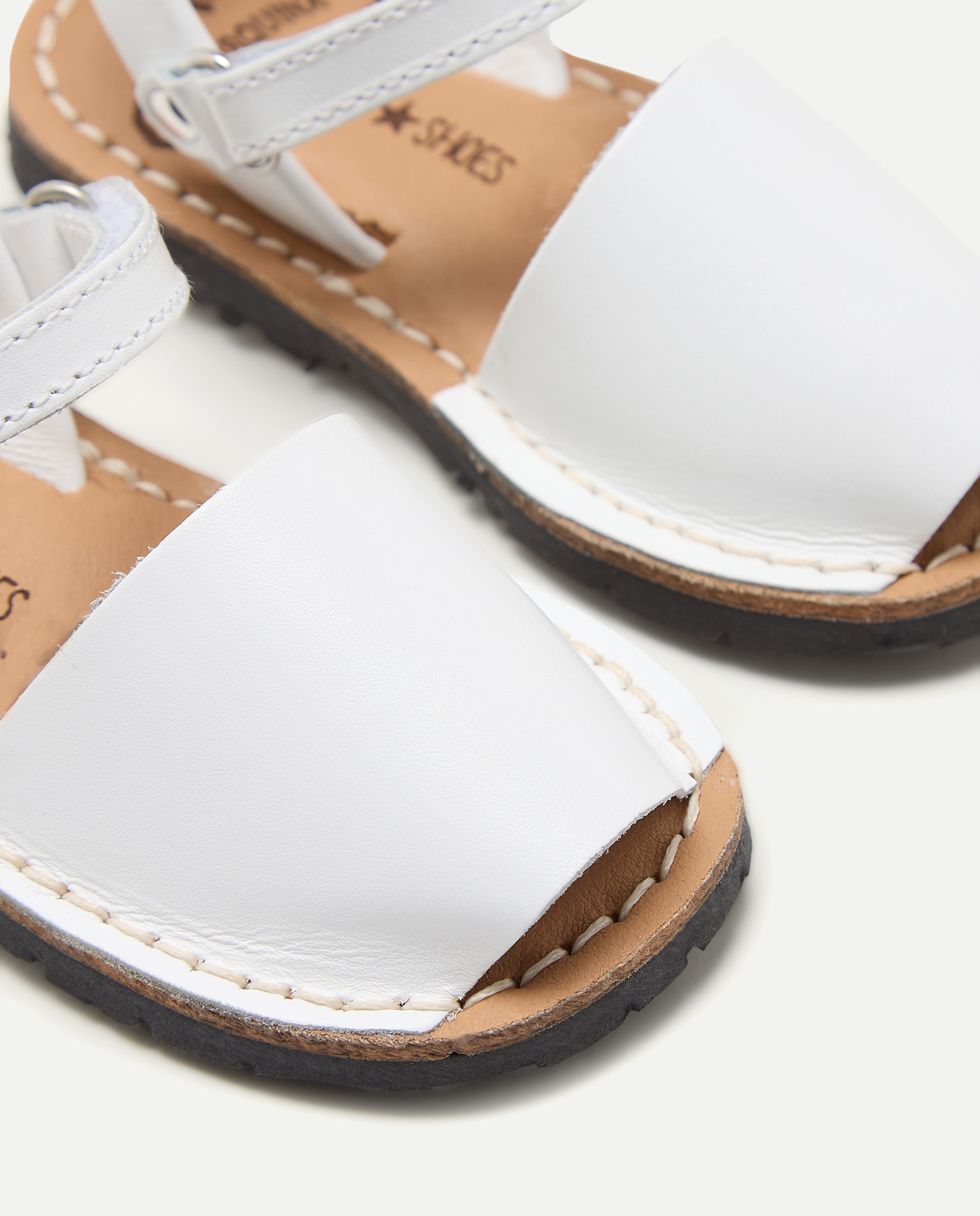 Menorquina bebés de piel con velcro Blanco-5