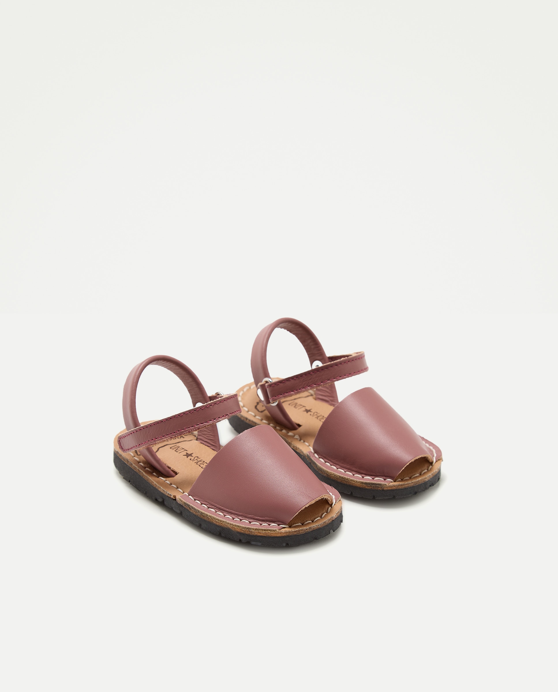 Menorquina bebés de piel con velcro 230 Rosa oscuro-2