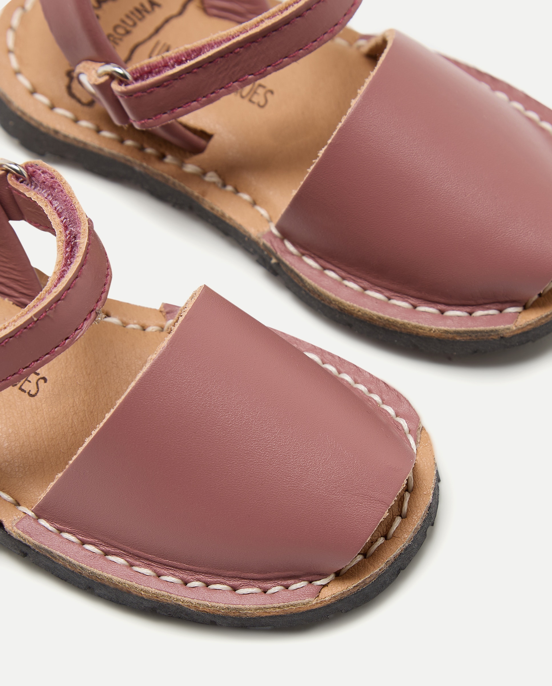 Menorquina bebés de piel con velcro 230 Rosa oscuro-5