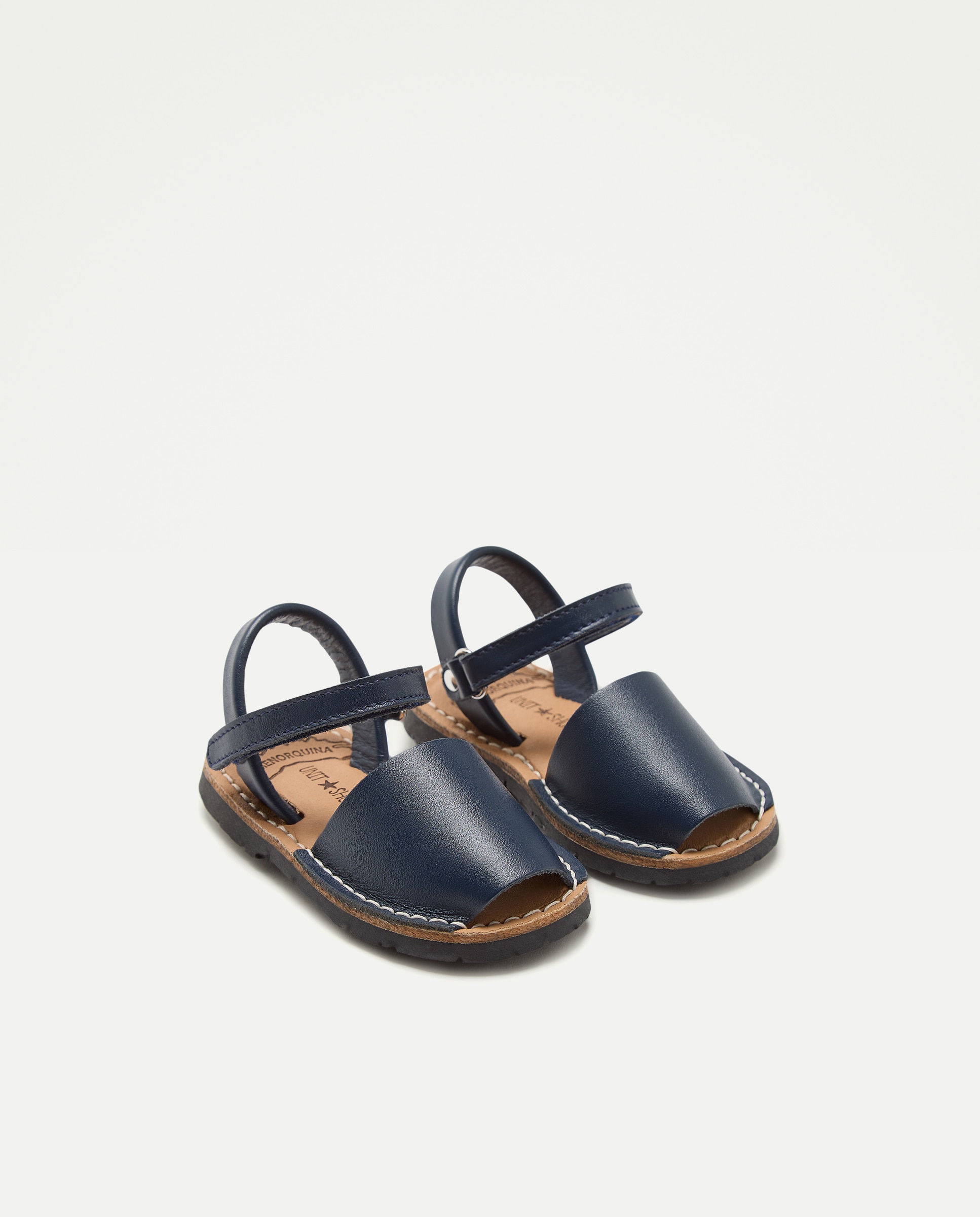 Menorquina bebés de piel con velcro Azul marino-2