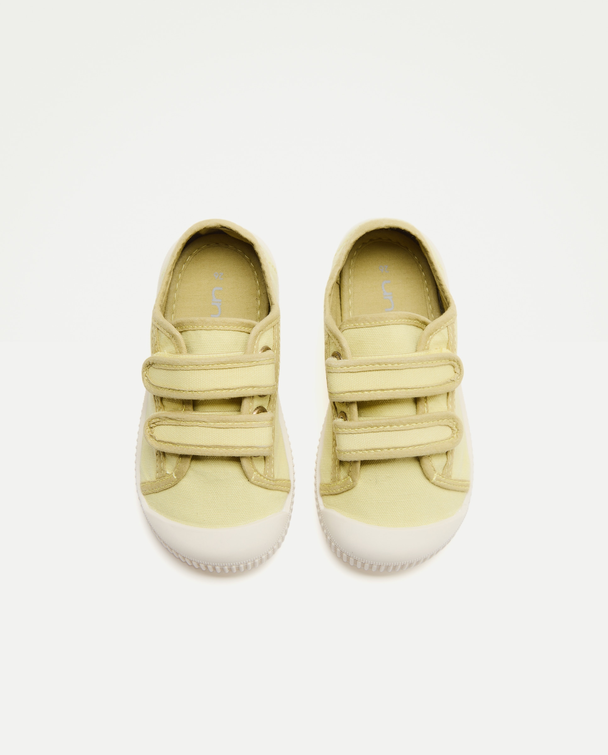 Lona bebés con contrastes, velcro y suela flexible Pistacho-4