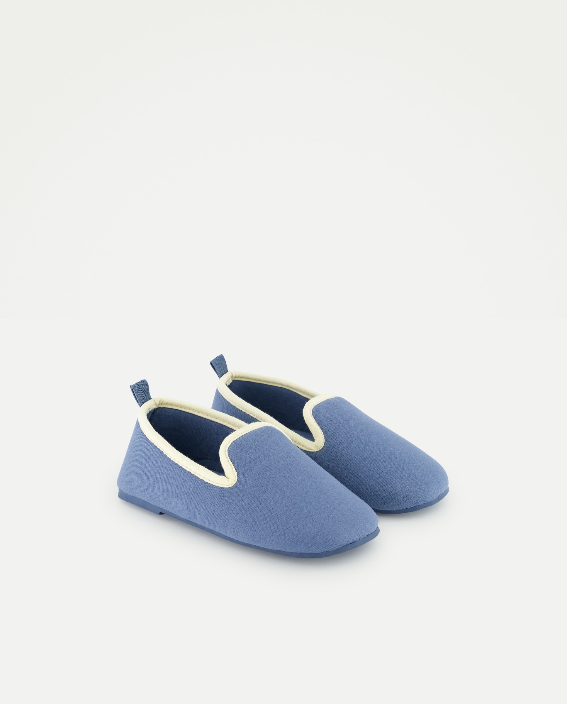 Zapatilla infantil cerrada contraste 430 Azul oscuro-2