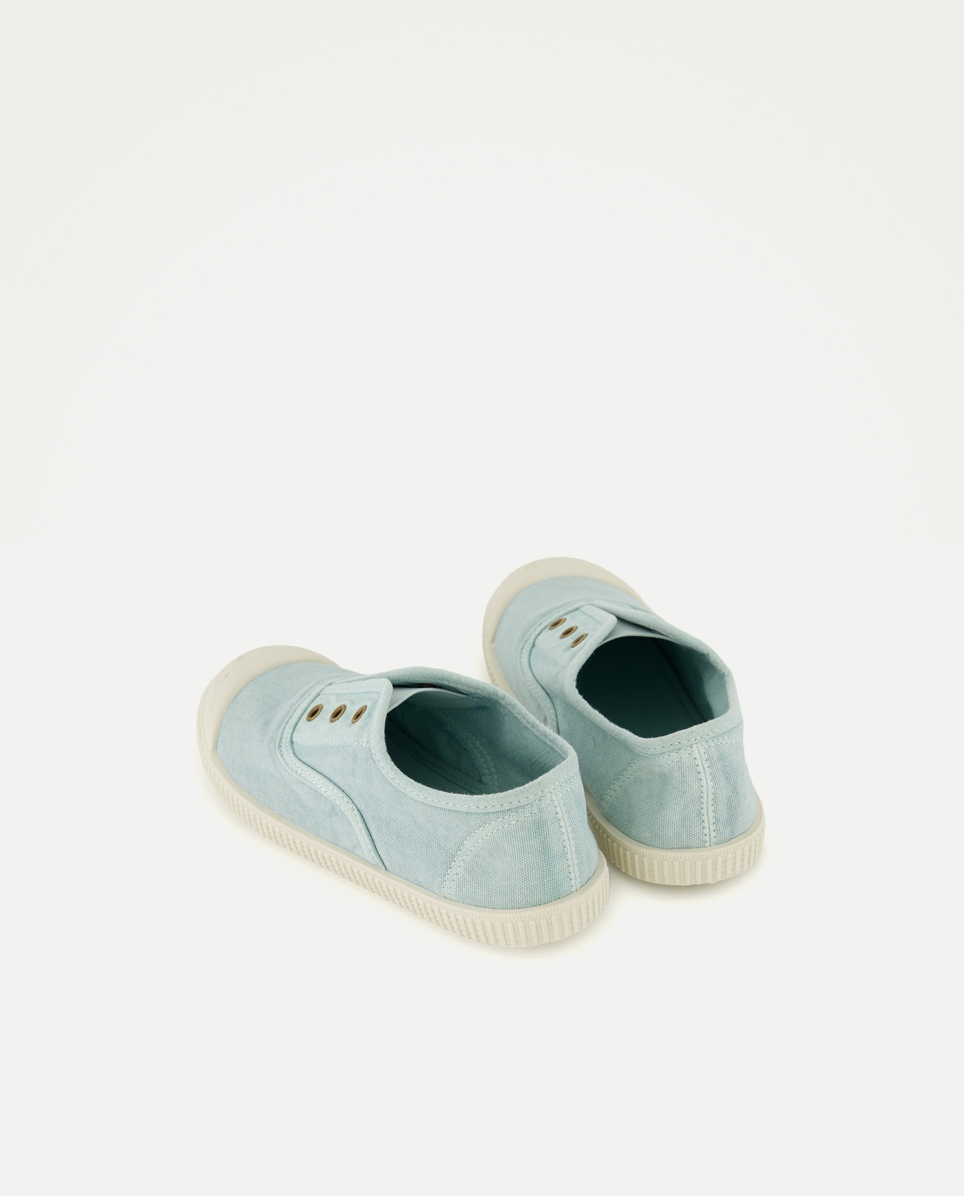 Lona infantil con puntera sin cordones Jabón-3