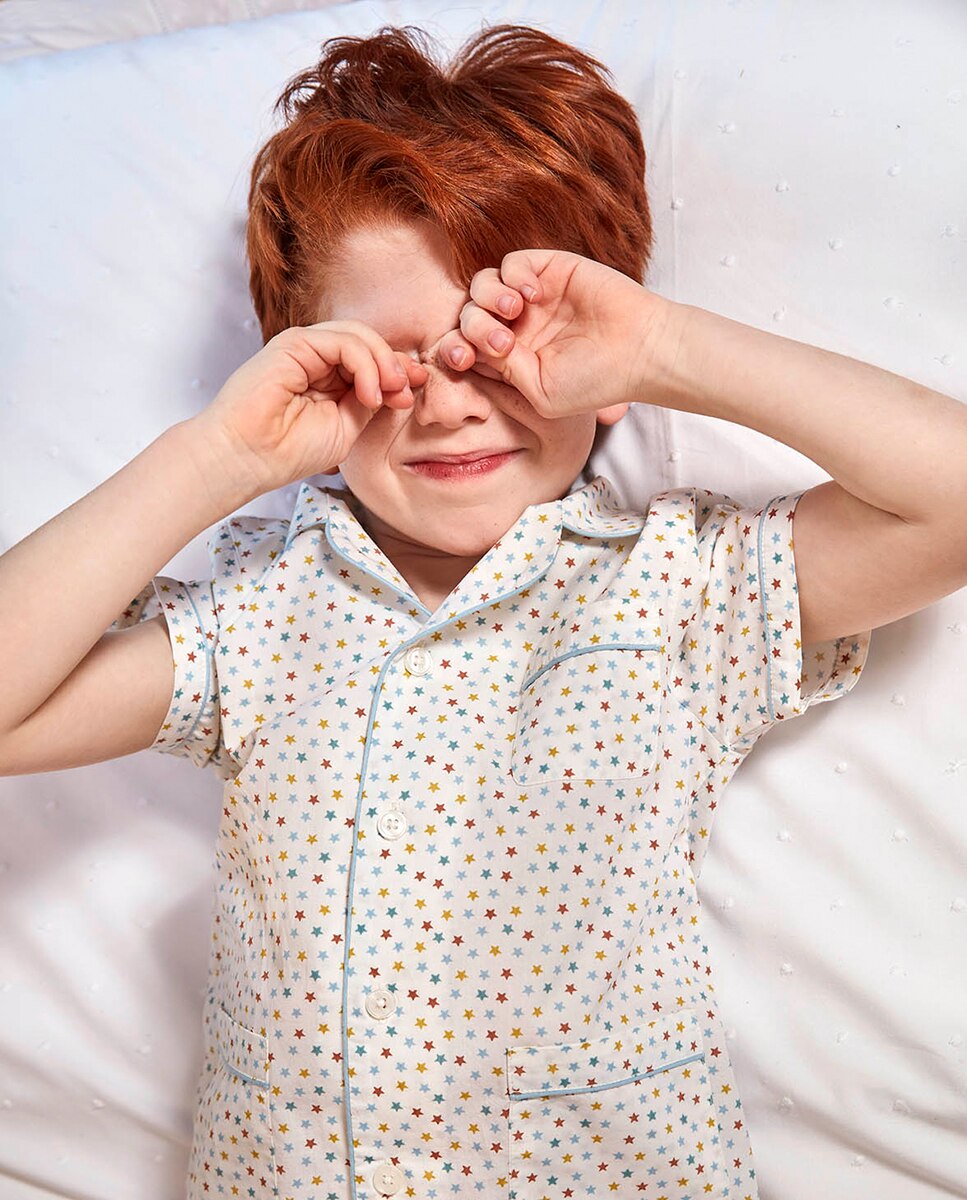 Pijama Curto com Estrelas - Multicolor Gocco Branco-7