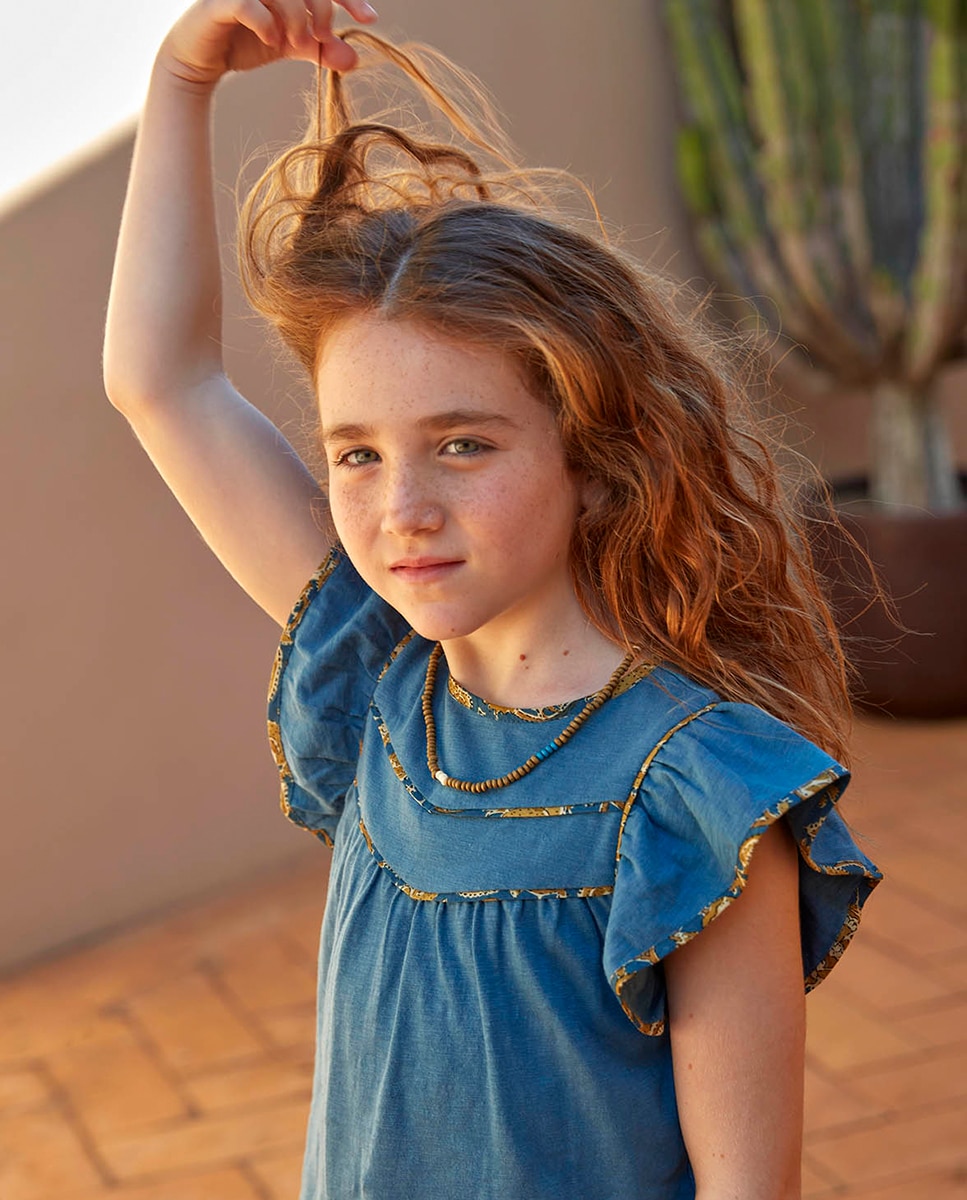 T-shirt com Vivos em Contraste Azul-6