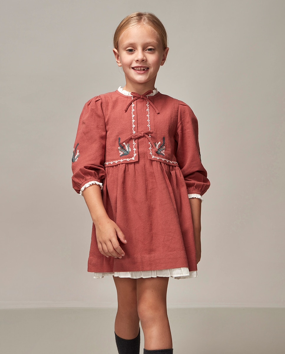 Vestido com Bordado Floral Rosa-1