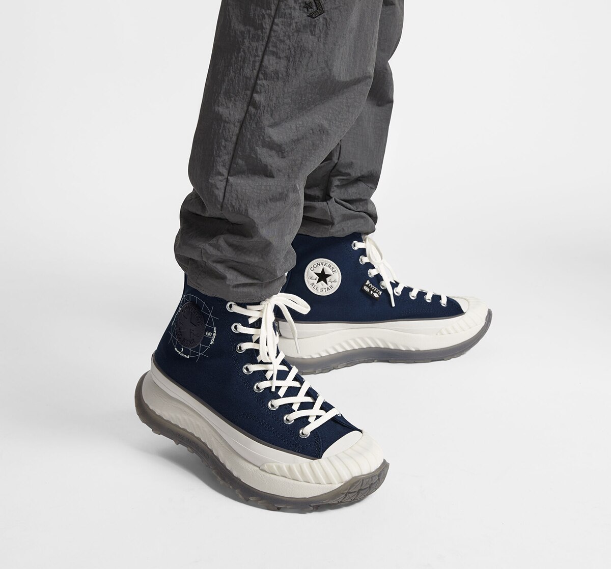 Sapatilhas Casual Altas Unissexo Chuck 70 AT-CX Future Utility Azul-marinho-8