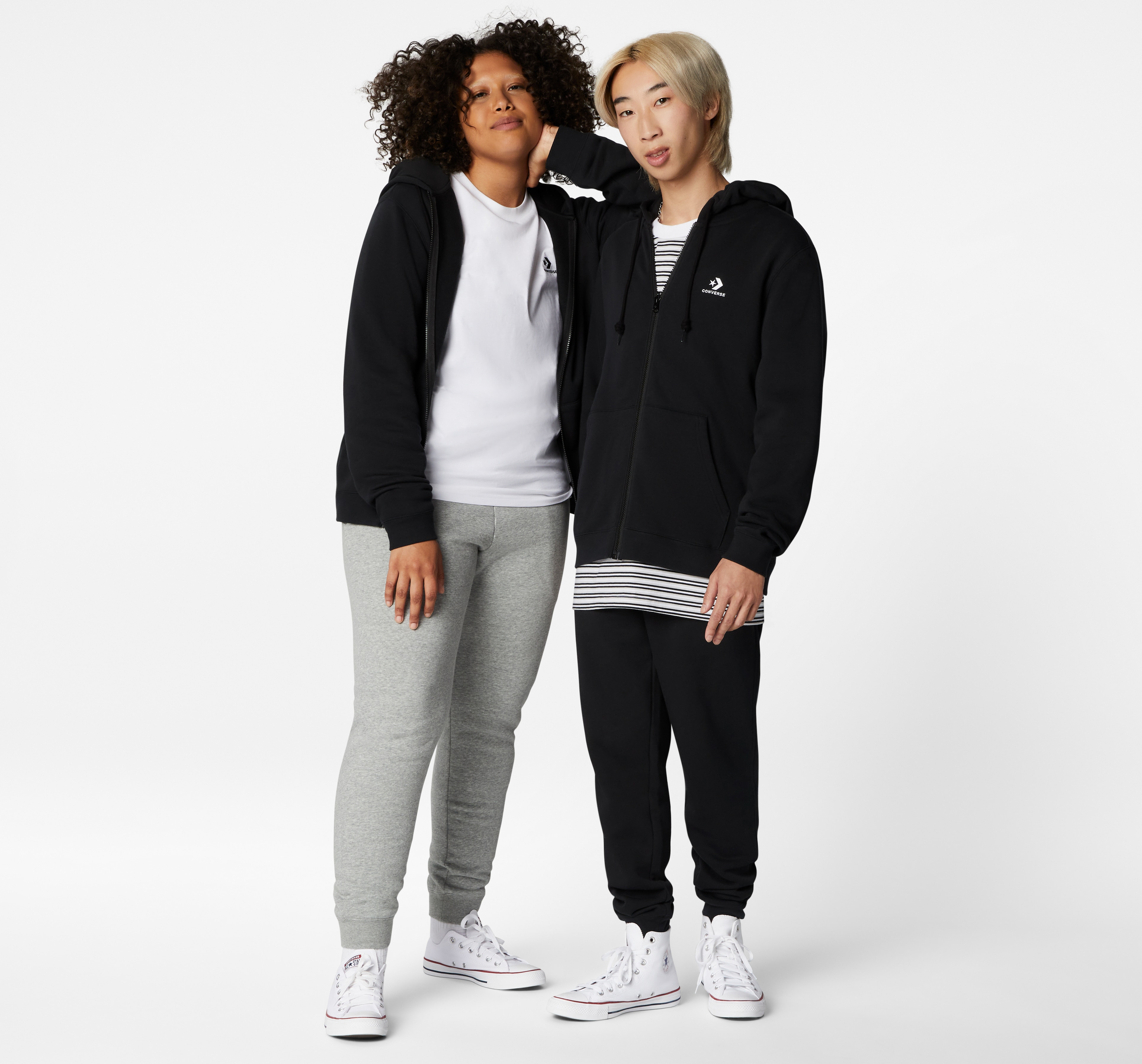 Sweatshirt Unissexo Go-To Embroidered Star Chevron Hoodie Preto-2