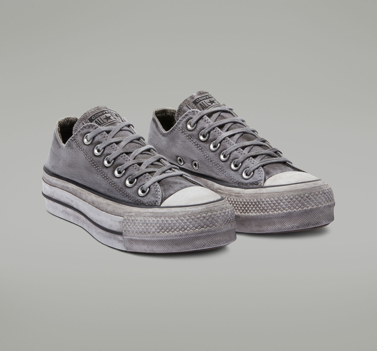 Sapatilhas Casual Baixas de Mulher Chuck Taylor All Star Lift Smoked Cinzento-2