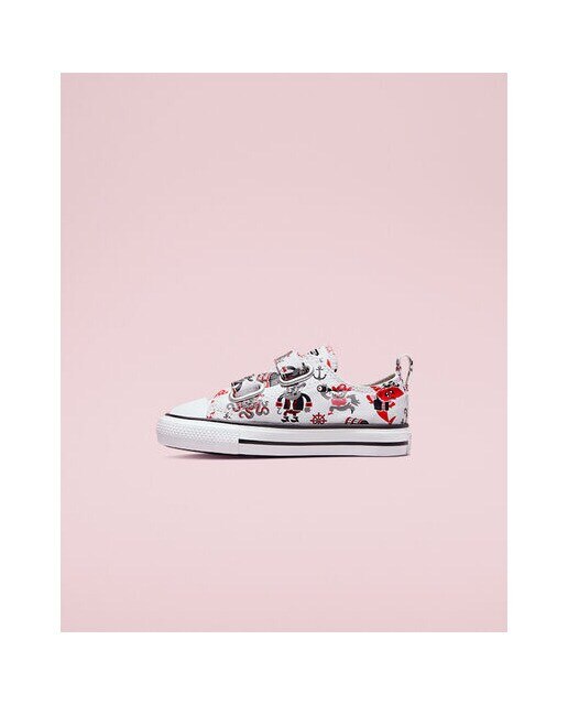 Sapatilhas baixas casual de bebé/criança Chuck Taylor All Star 2V Coleção Pirates Cove Converse Estampado-4