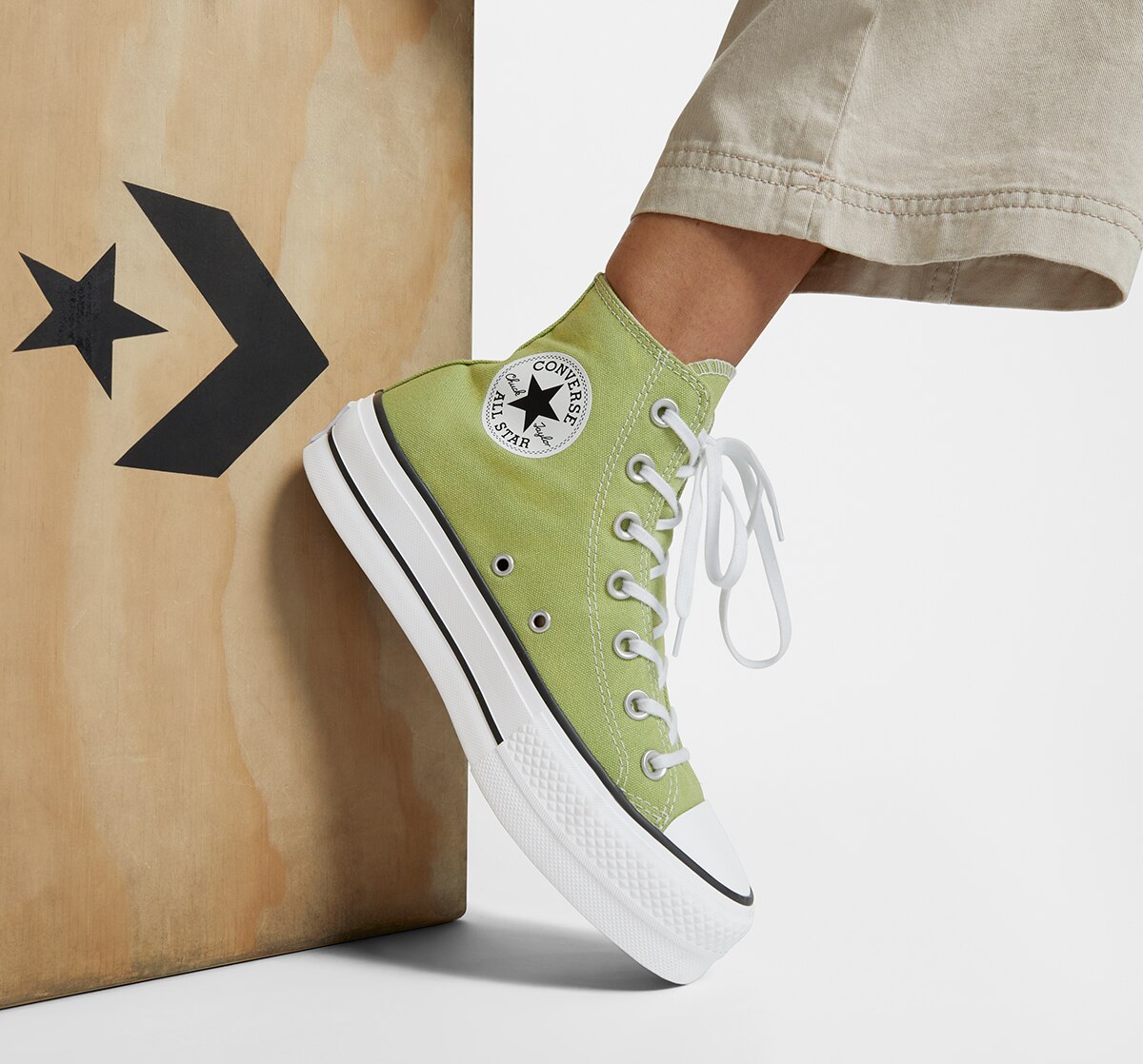Sapatilhas Casual de Mulher Chuck Taylor All Star Lift Hi Verde-9