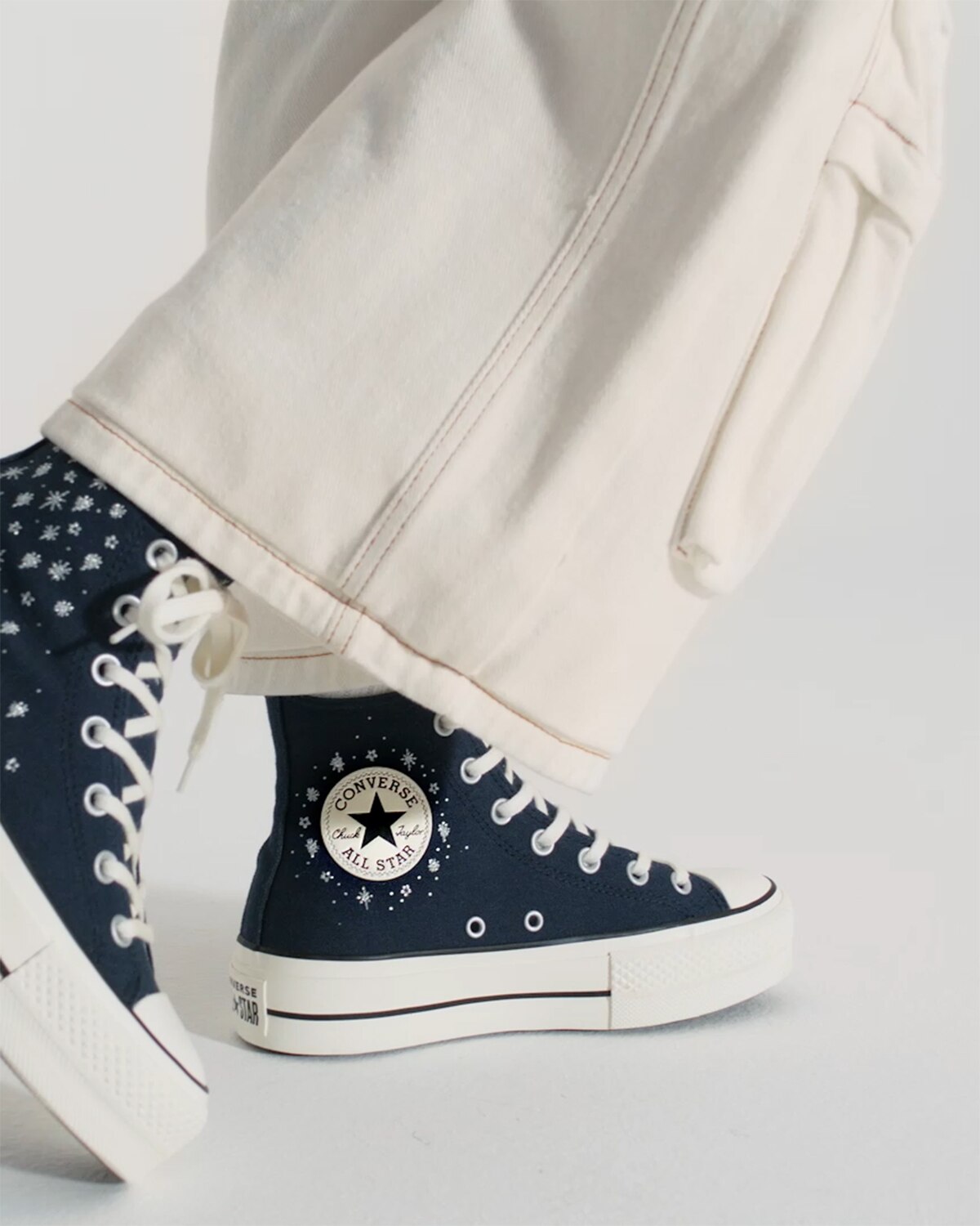 Sapatilhas Casual de Mulher Chuck Taylor All Star Lift Premium Party Azul-escuro-2