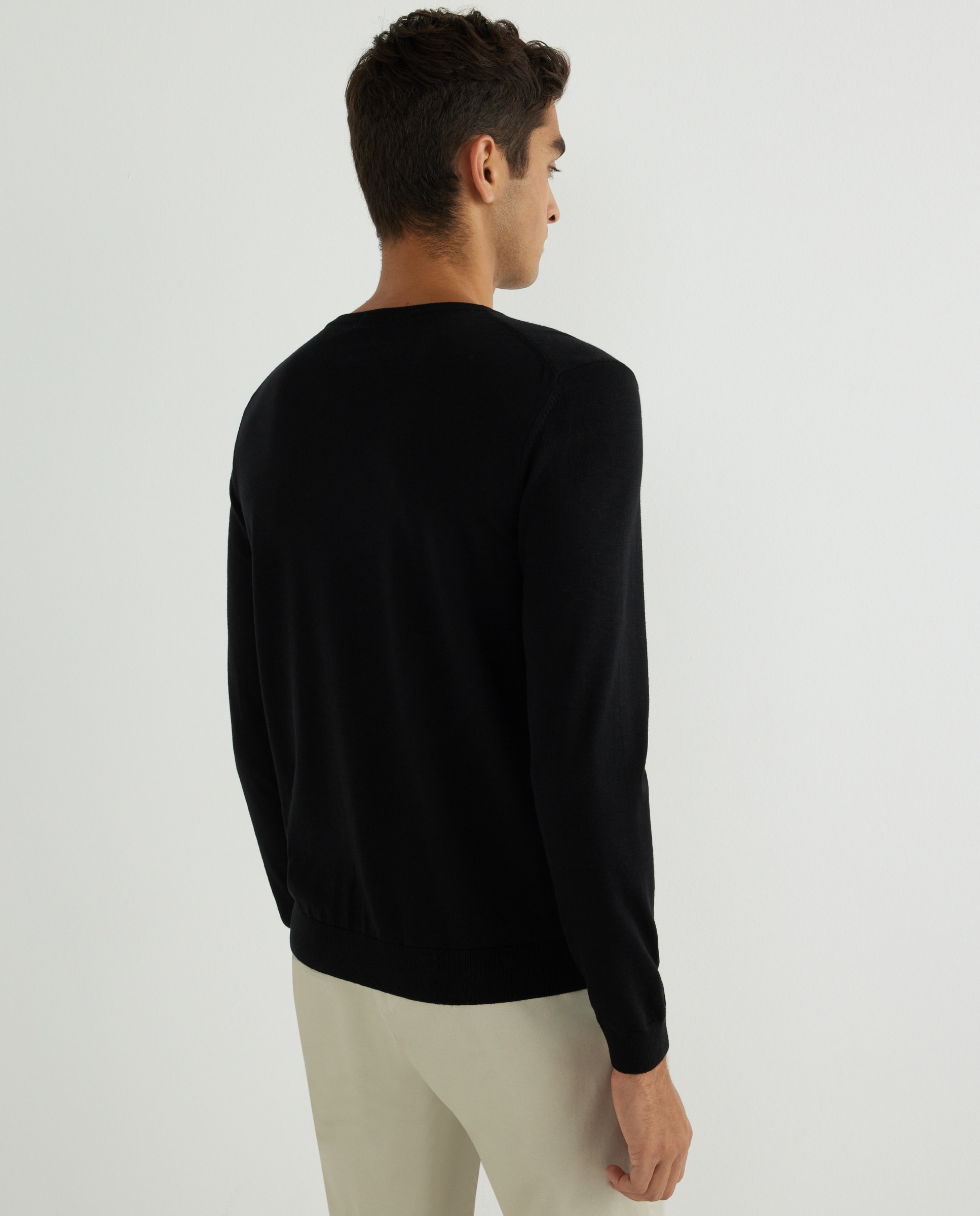 Camisola de Malha Slim Fit de Lã Virgem Preto-6