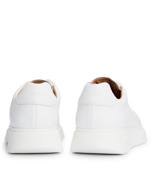 Deportivas de piel con suela de goma