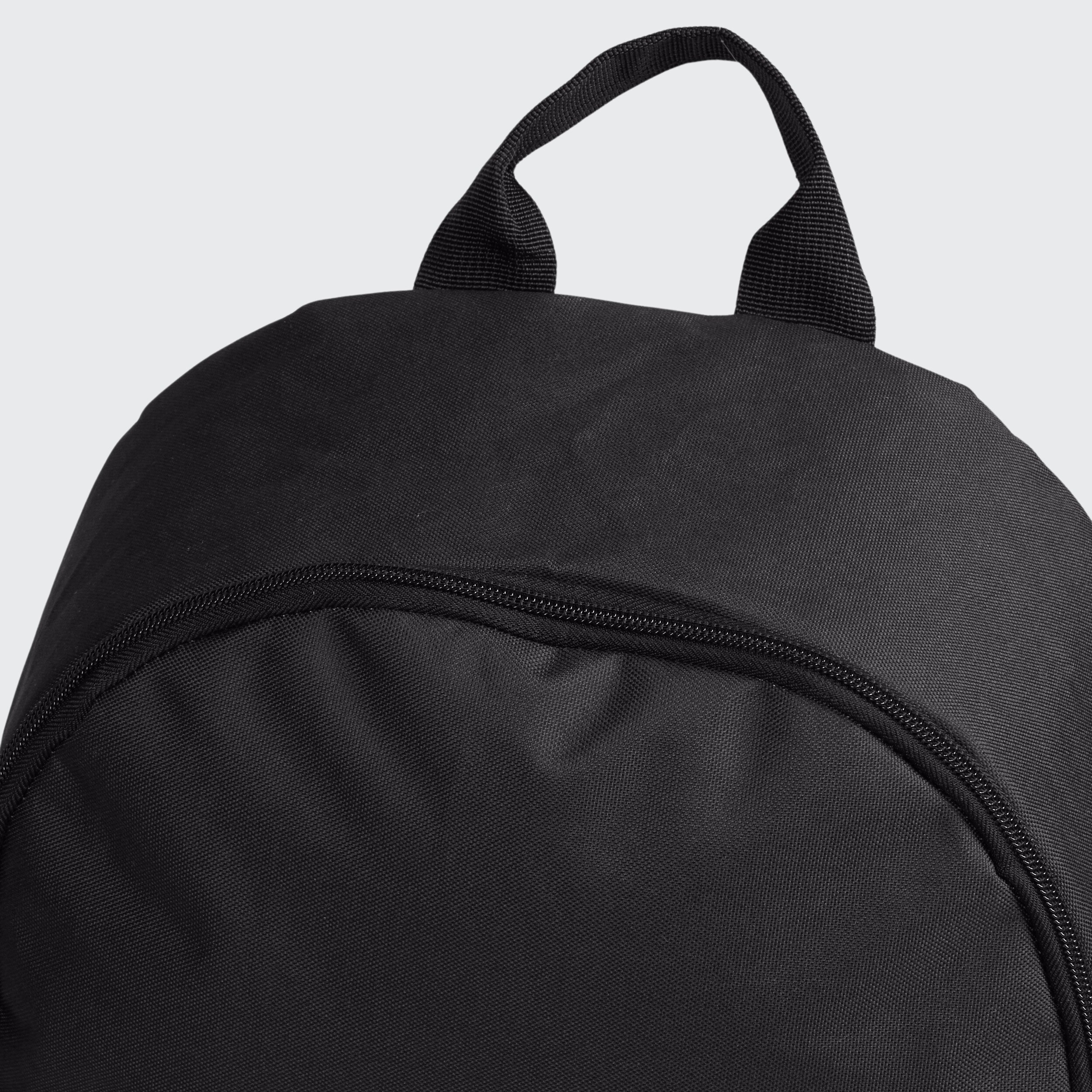 Mochila Essential Preto-3