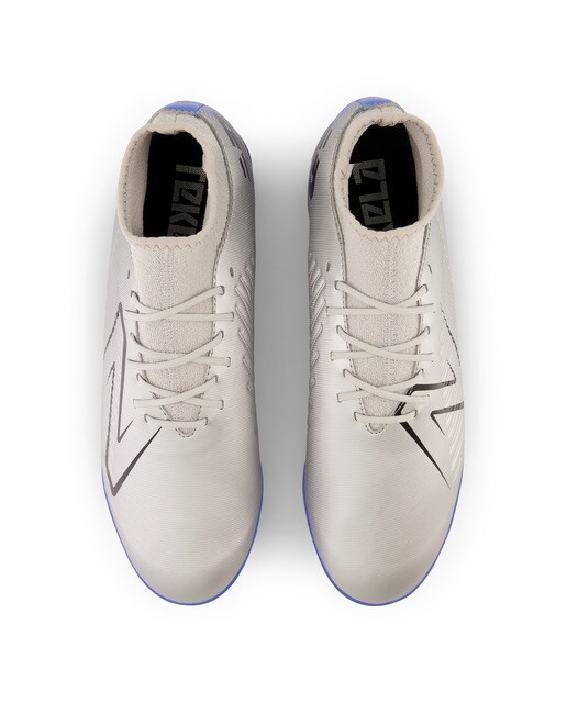 Chuteiras de Futebol Turf de Homem Tekela V4 Magique TF Branco-3