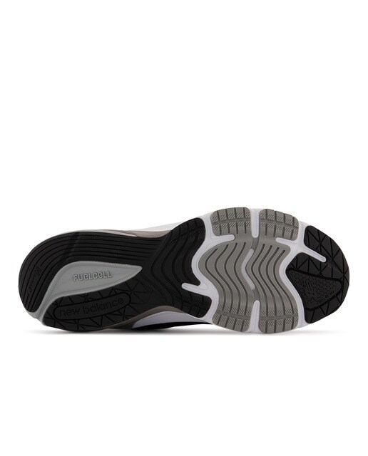 Sapatilhas Casual Made in USA 990 v6 Preto-6