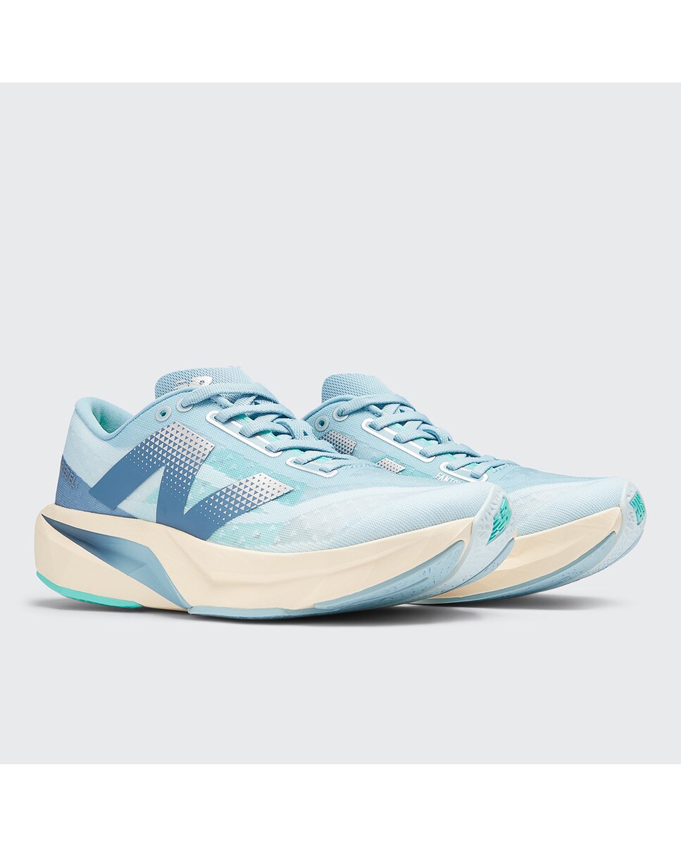 Sapatilhas de Running de Mulher FuelCell Rebel v4 Azul Céu-2