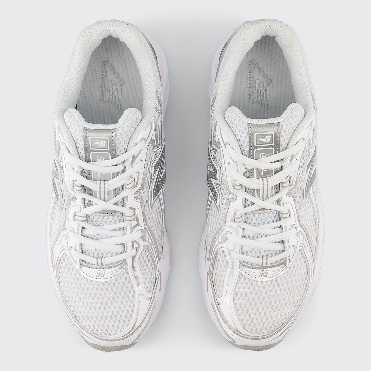 Sapatilhas Casual Unissexo U740WM2 Branco-3