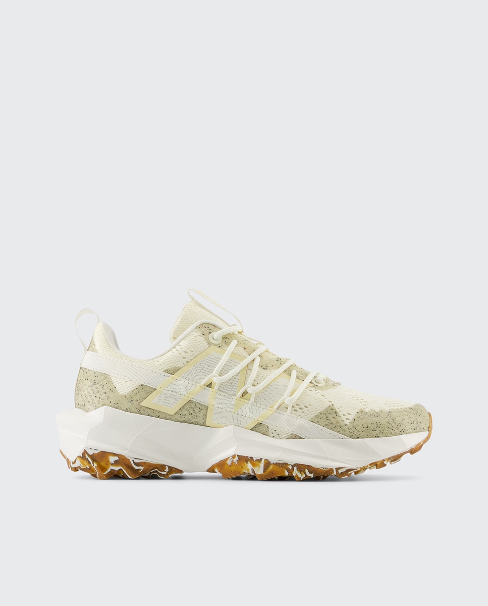 Sapatilhas de Trail Running de Mulher WTTTRCC1 Bege-1