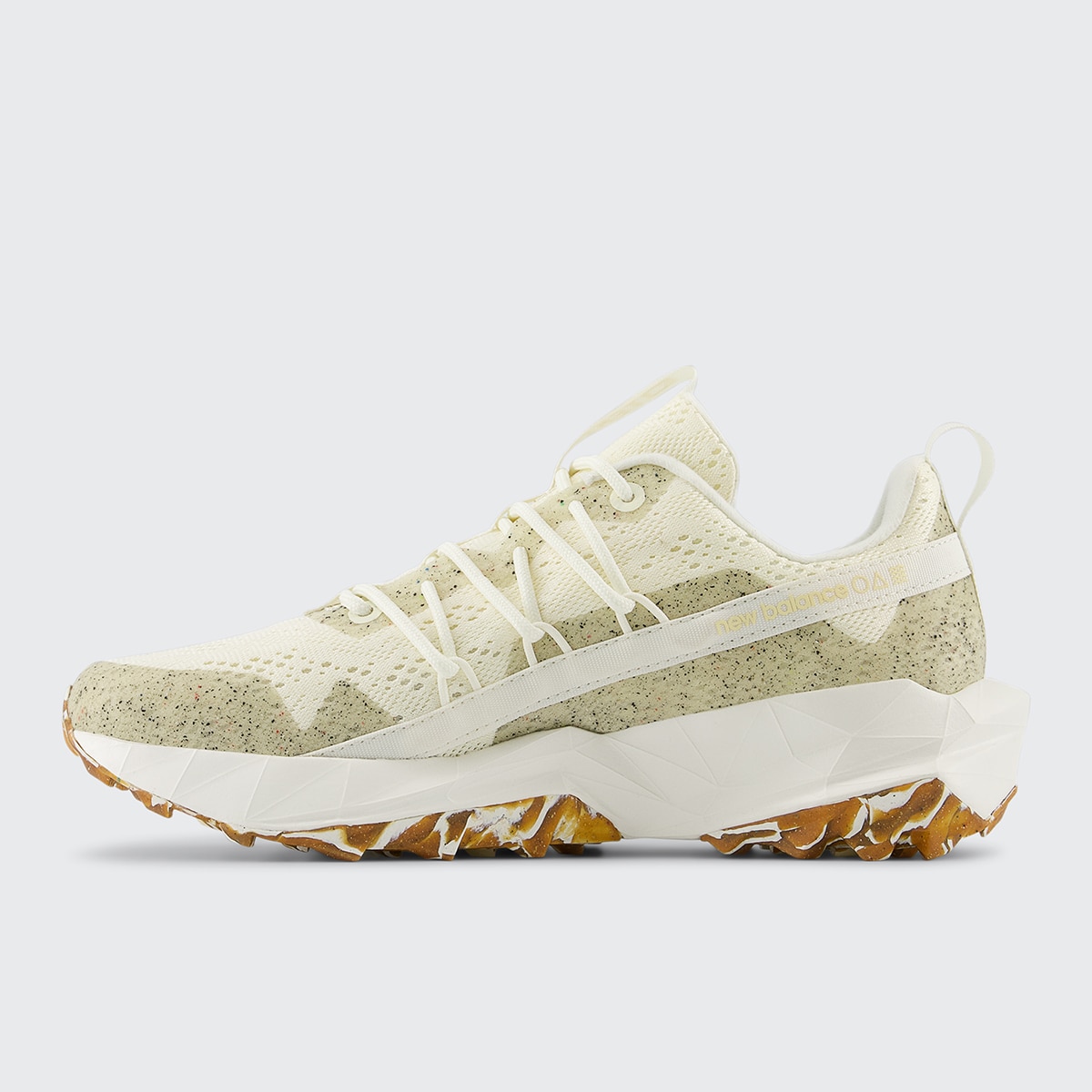 Sapatilhas de Trail Running de Mulher WTTTRCC1 Bege-4