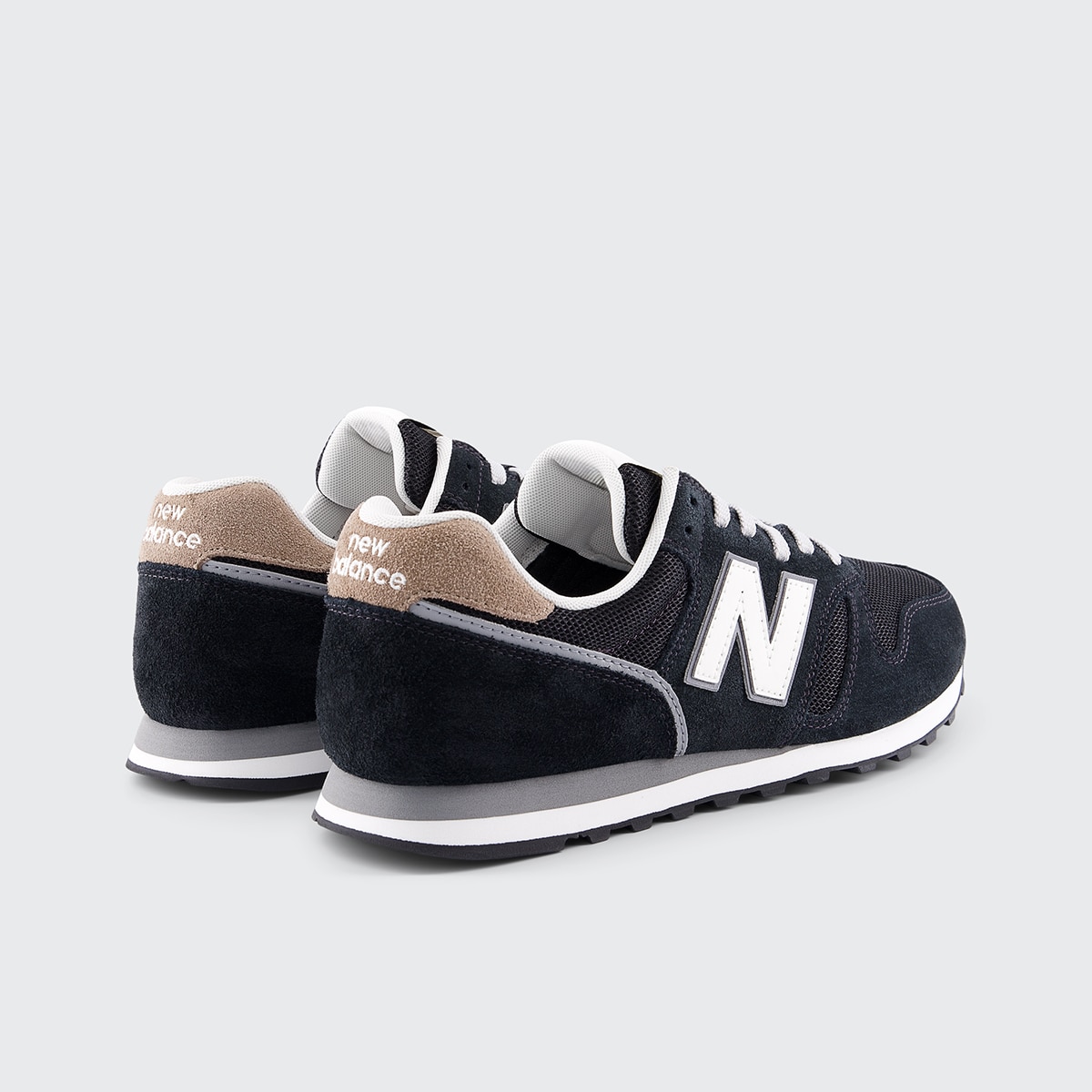 Sapatilhas Casual de Homem 373 v2 Preto-5