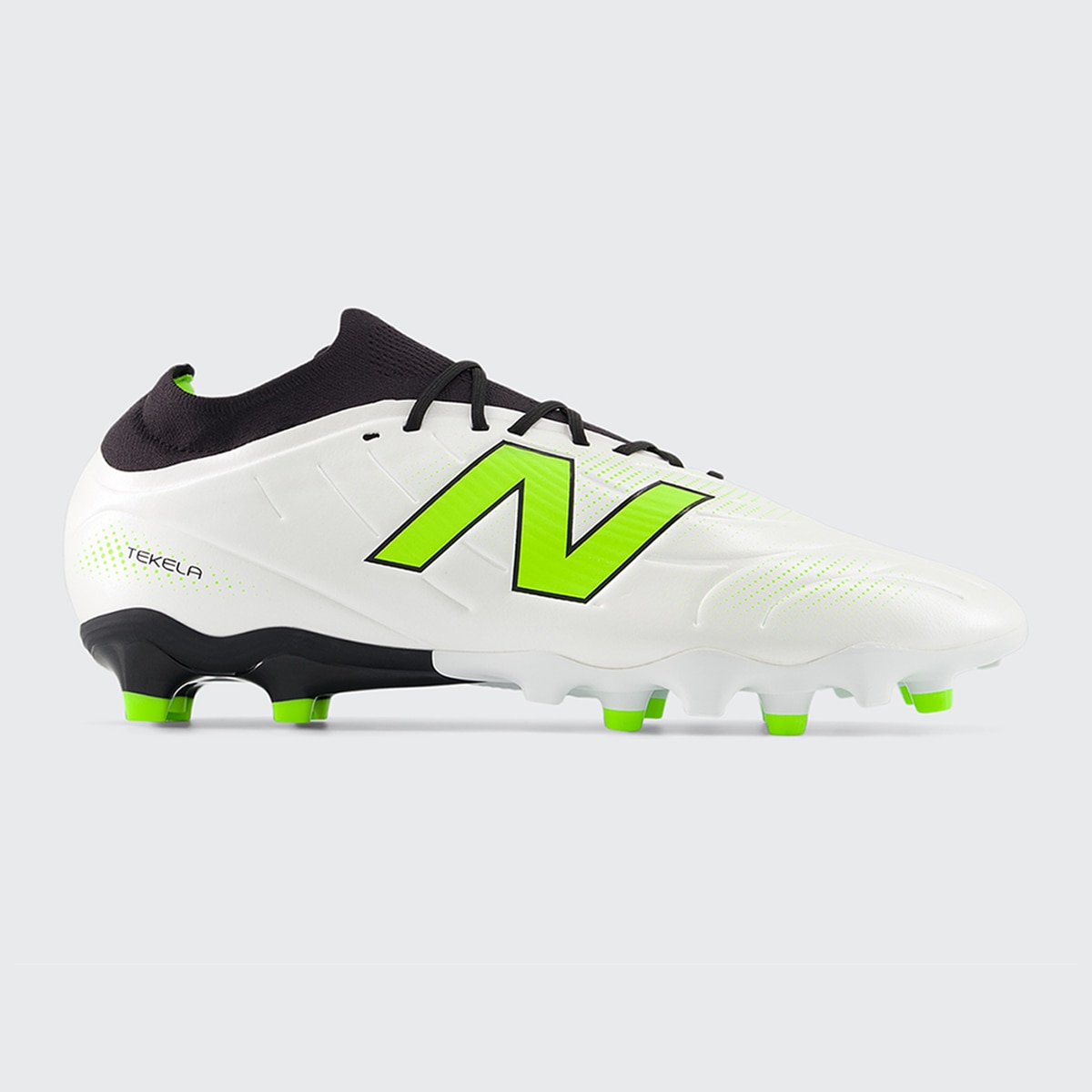 Chuteiras de Futebol de Homem Tekela Team Low Laced FG V5 Branco / Verde-1