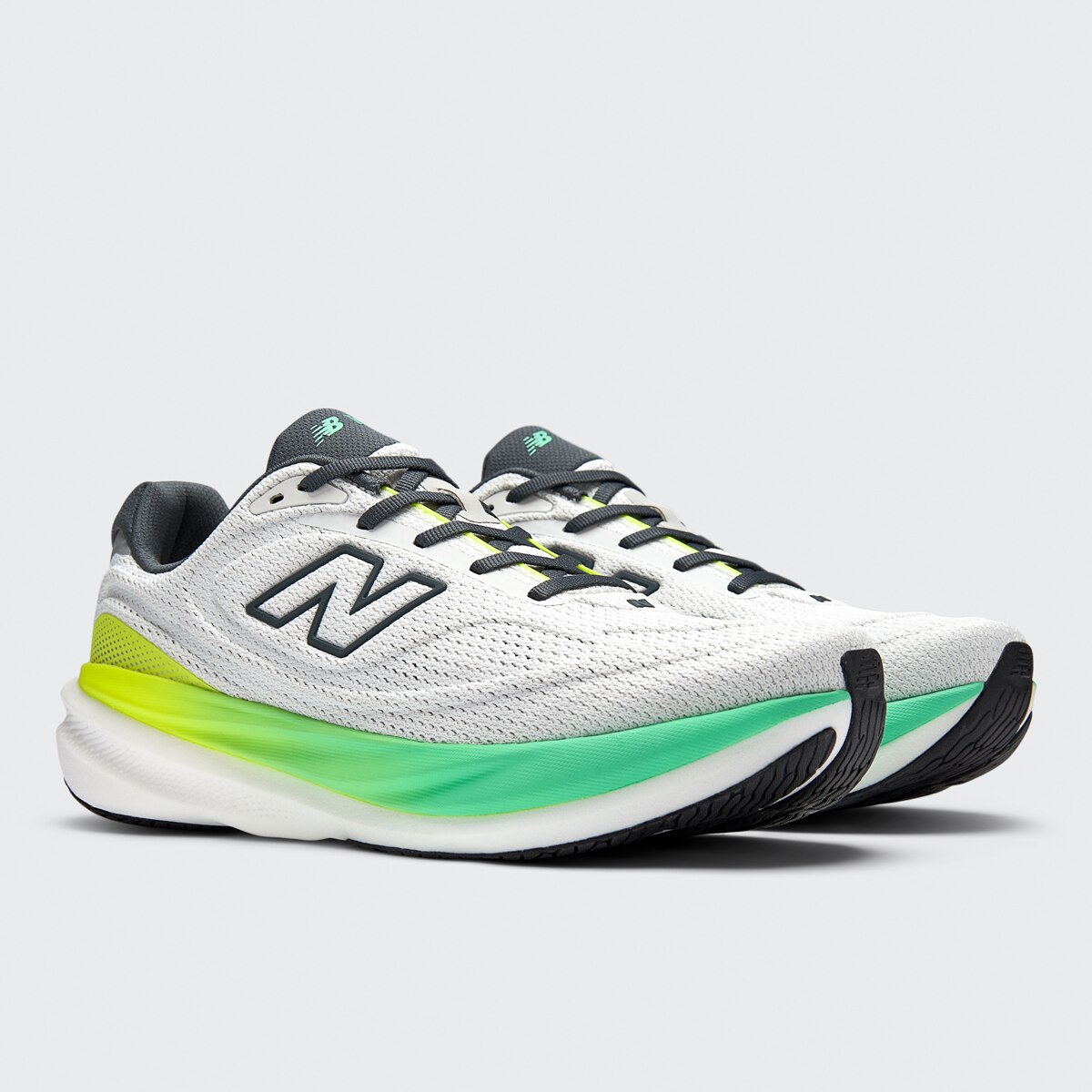 Sapatilhas de Running de Homem Infinion 1080 v15 Branco-4