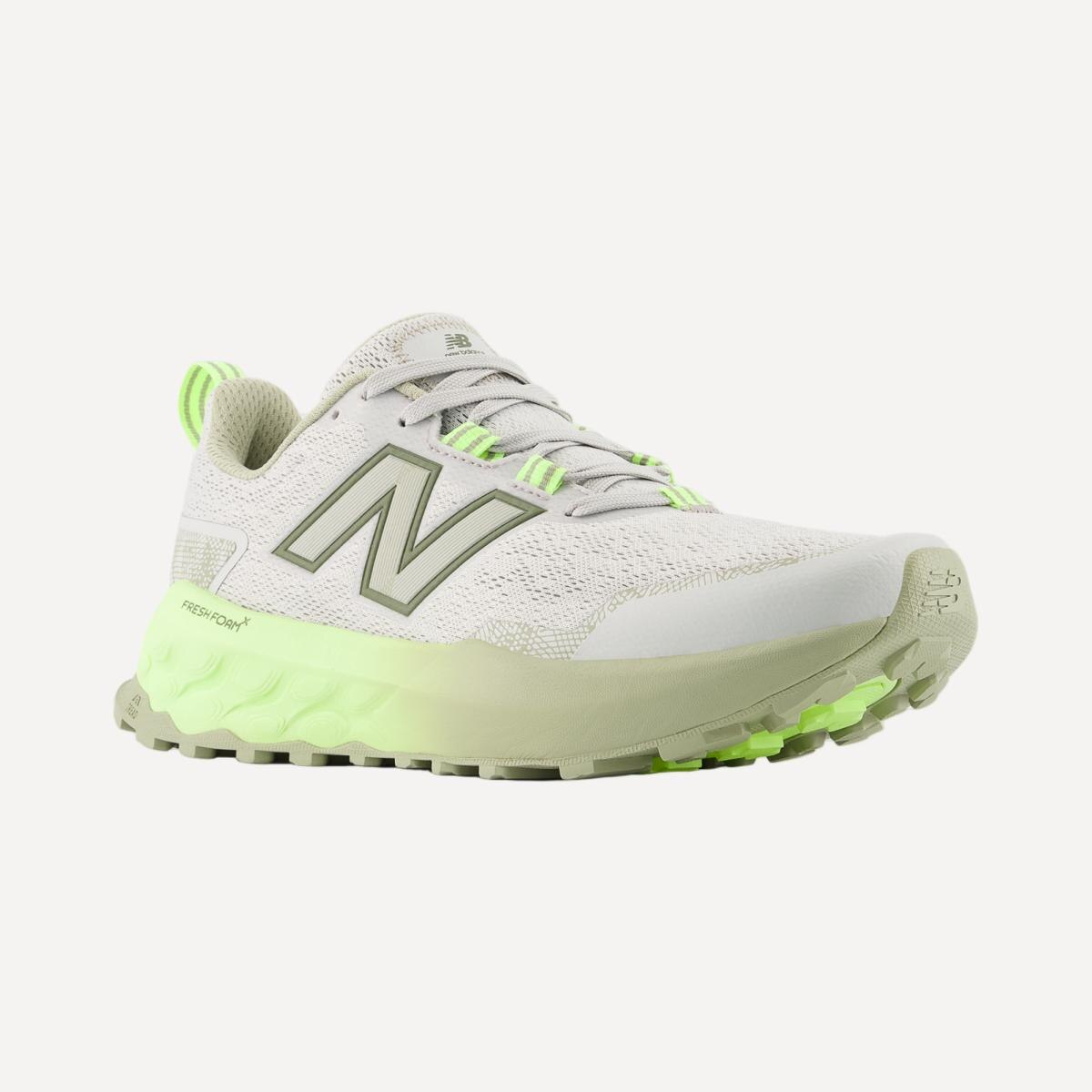 Sapatilhas de Trail Running de Mulher FreshFoam Garoé v2 Cinzento-4