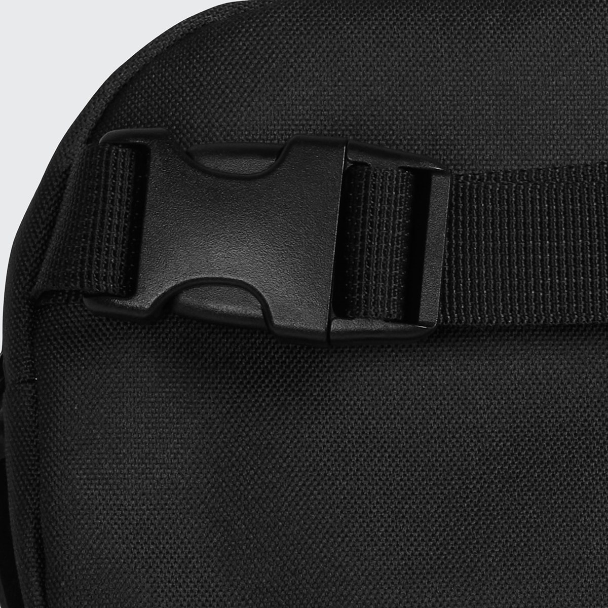 Bolsa de Cintura Essential Preto-4