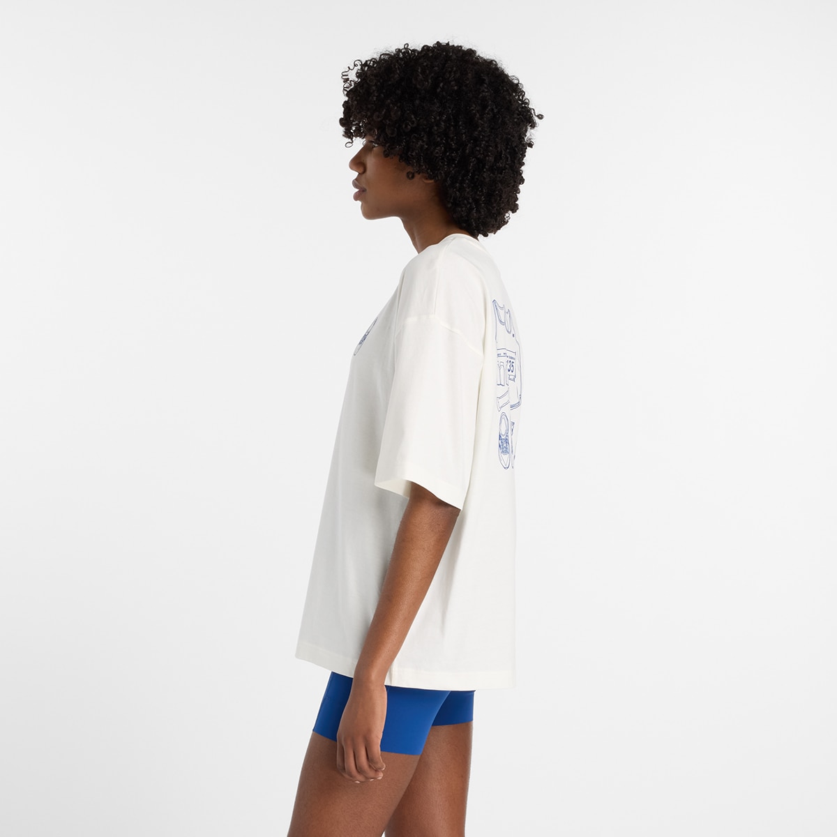 T-shirt Outfit Layout de Mulher Bege-3