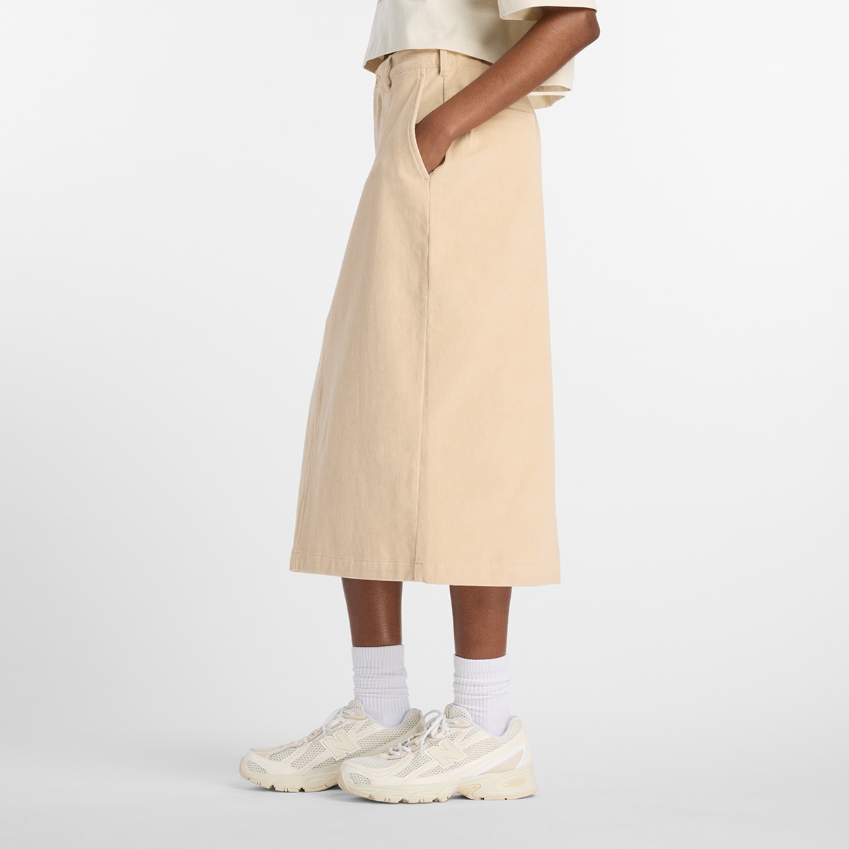 Saia Midi Stretch Corduroy de Mulher Castanho-3