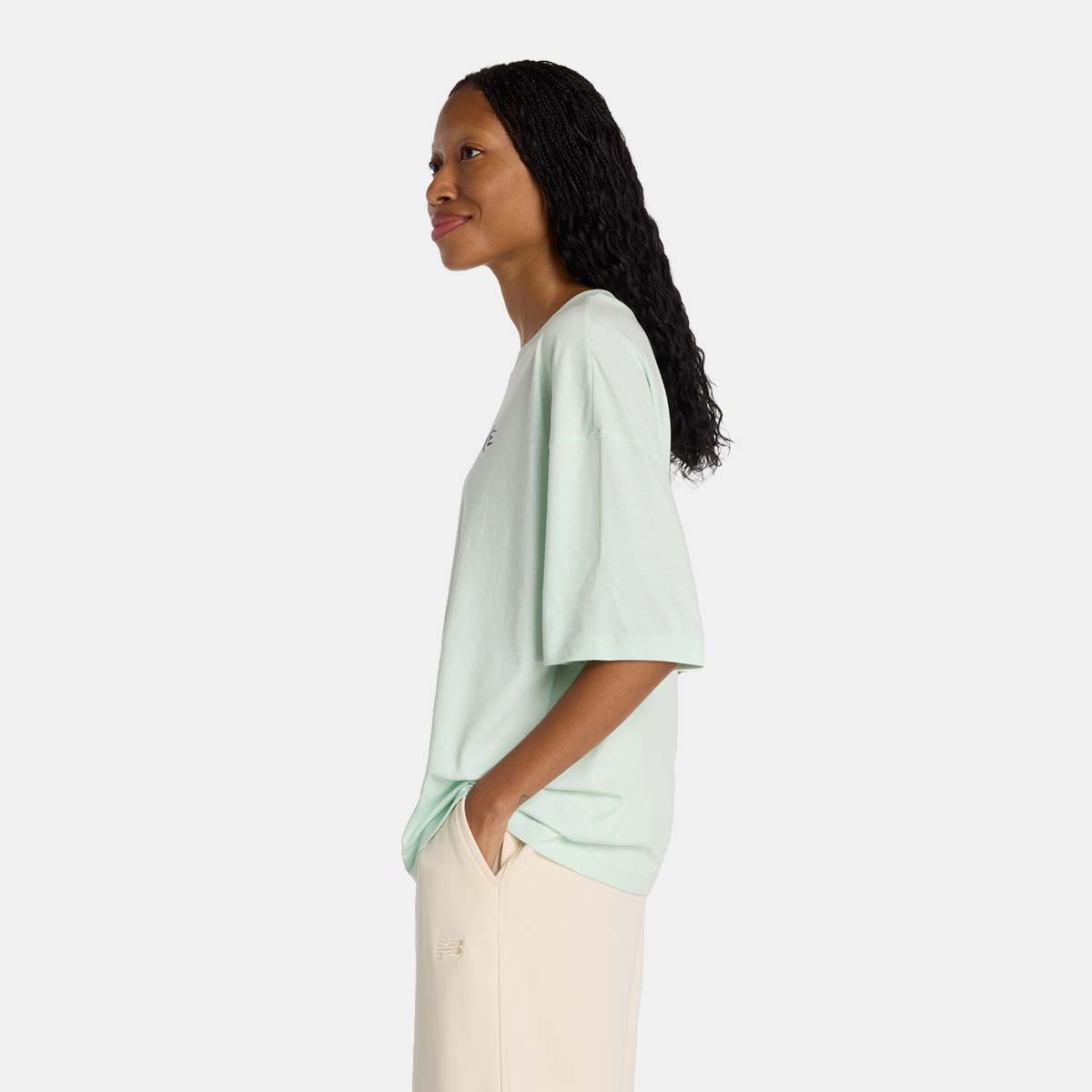 T-shirt Casual de Mulher Oversized Visibly Loved Verde-menta-2