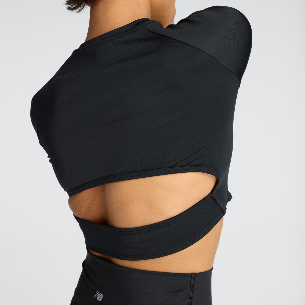 T-shirt Cropped de Running de Mulher Fast Days Fitted Preto-2