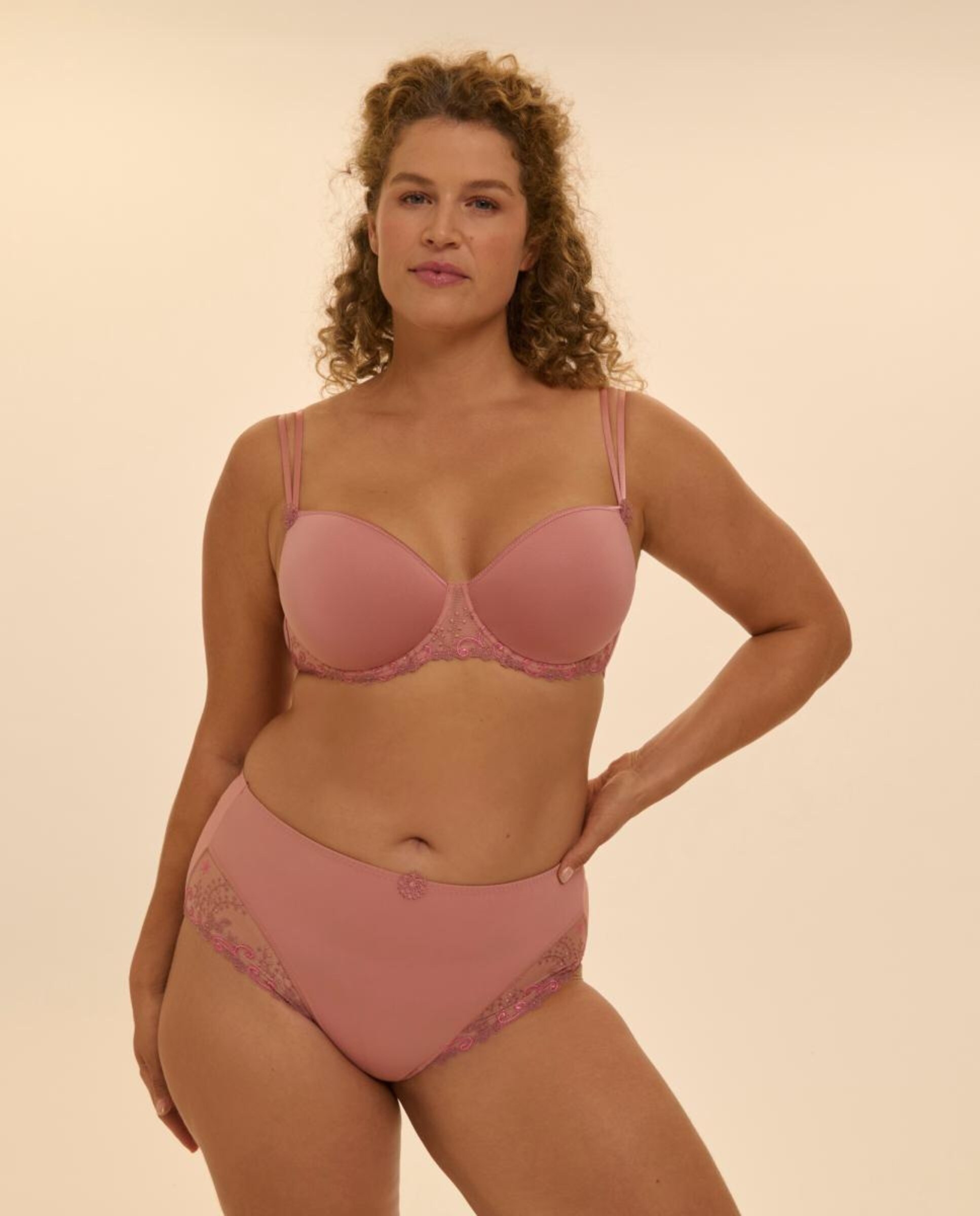 Soutien pré-formado com enchimento Rosa-5