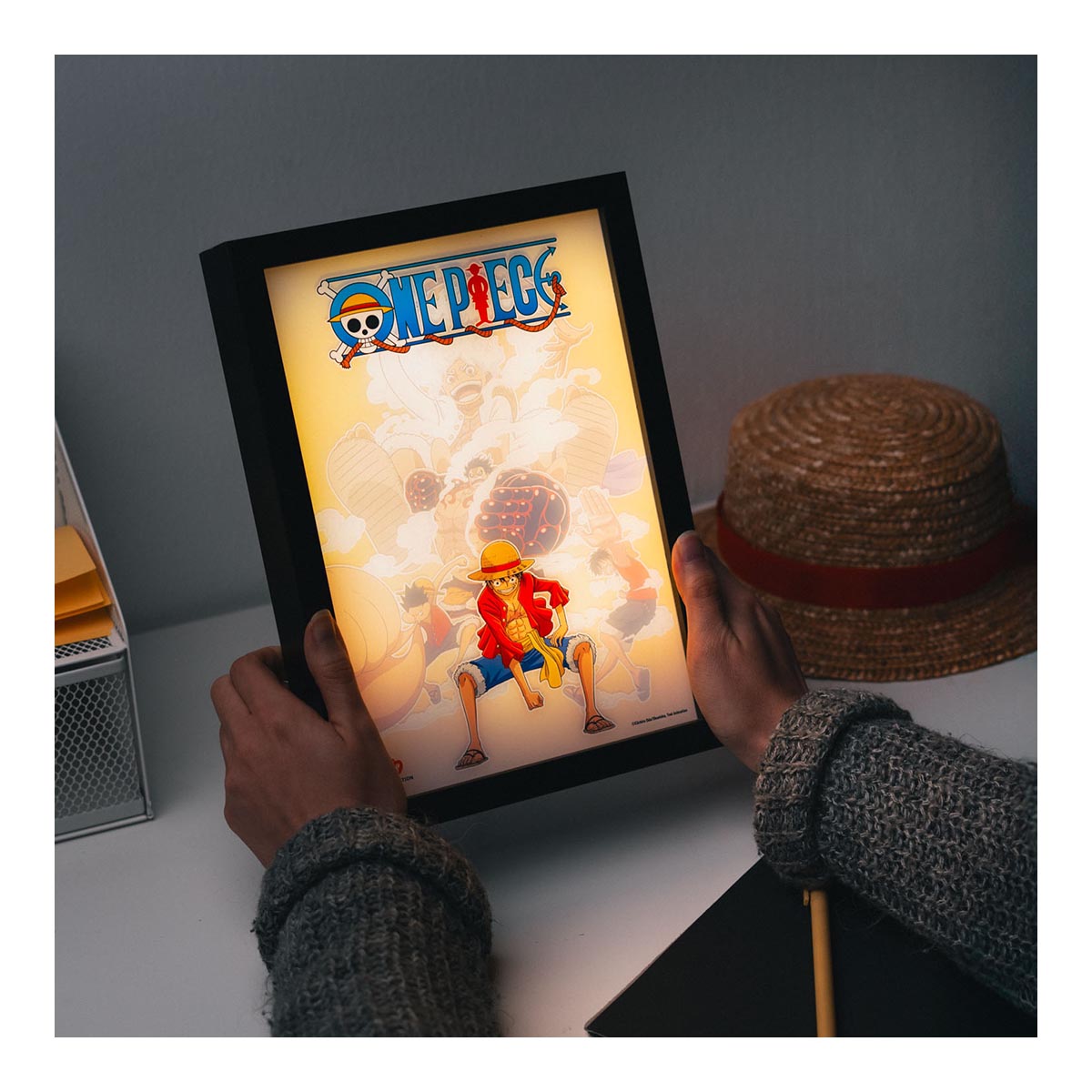 Lamina Led Enmarcada One Piece Netflix Amarelo-4