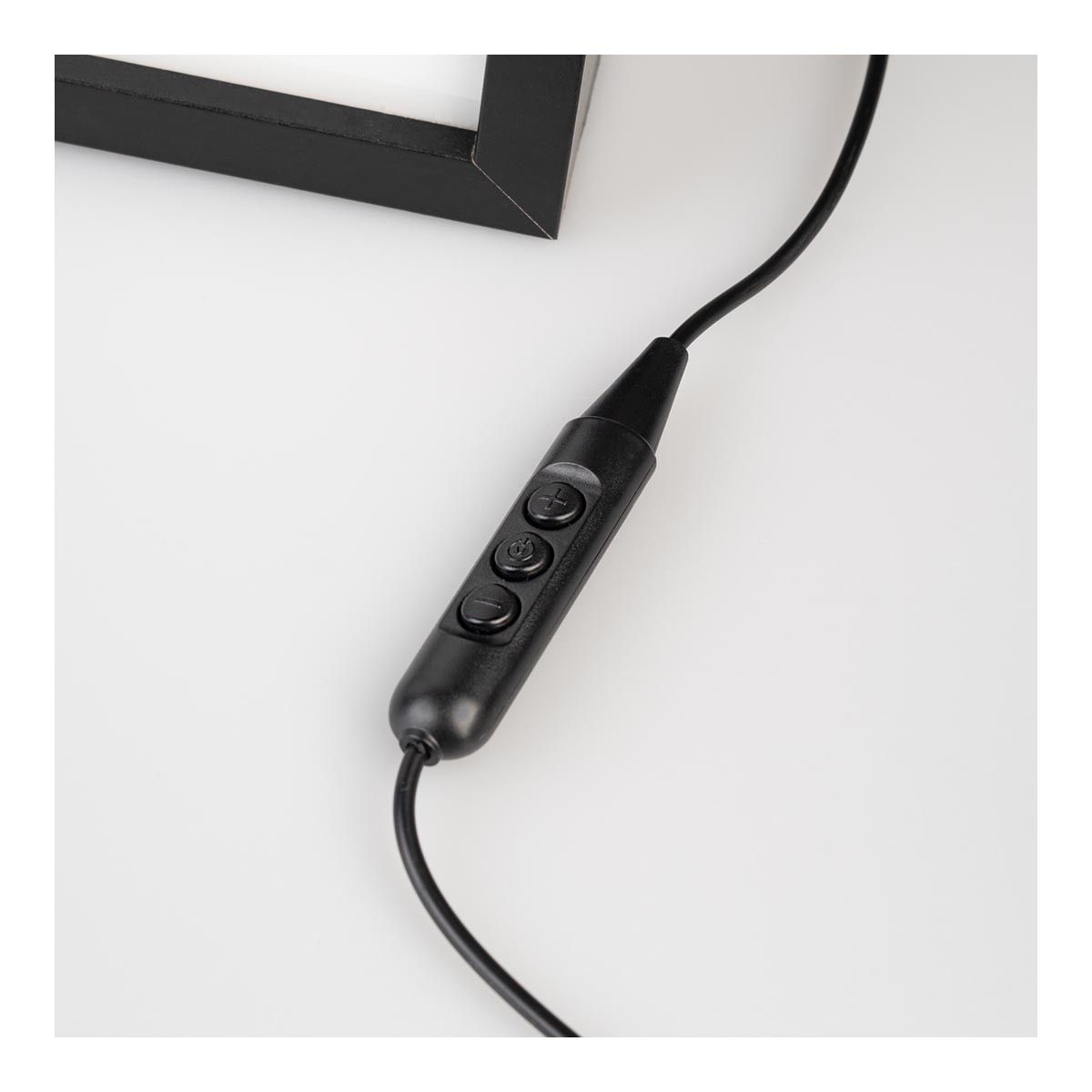 Lamina Led Enmarcada One Piece Netflix Amarelo-7