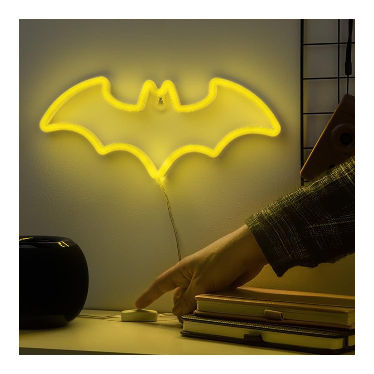 Candeeiro Batman Logo Neon Dc Comics Batman Paladone Amarelo-3