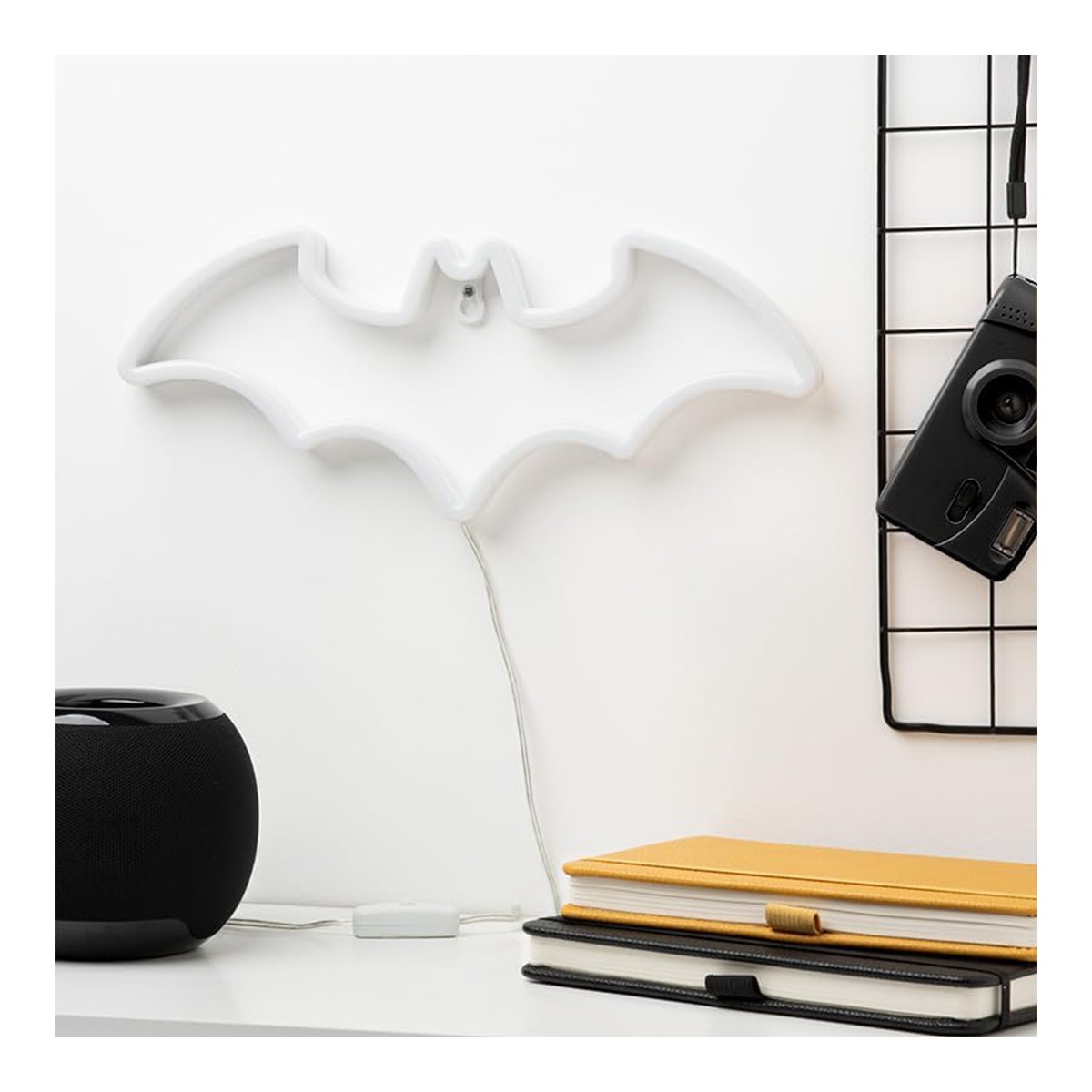 Candeeiro Batman Logo Neon Dc Comics Batman Paladone Amarelo-5
